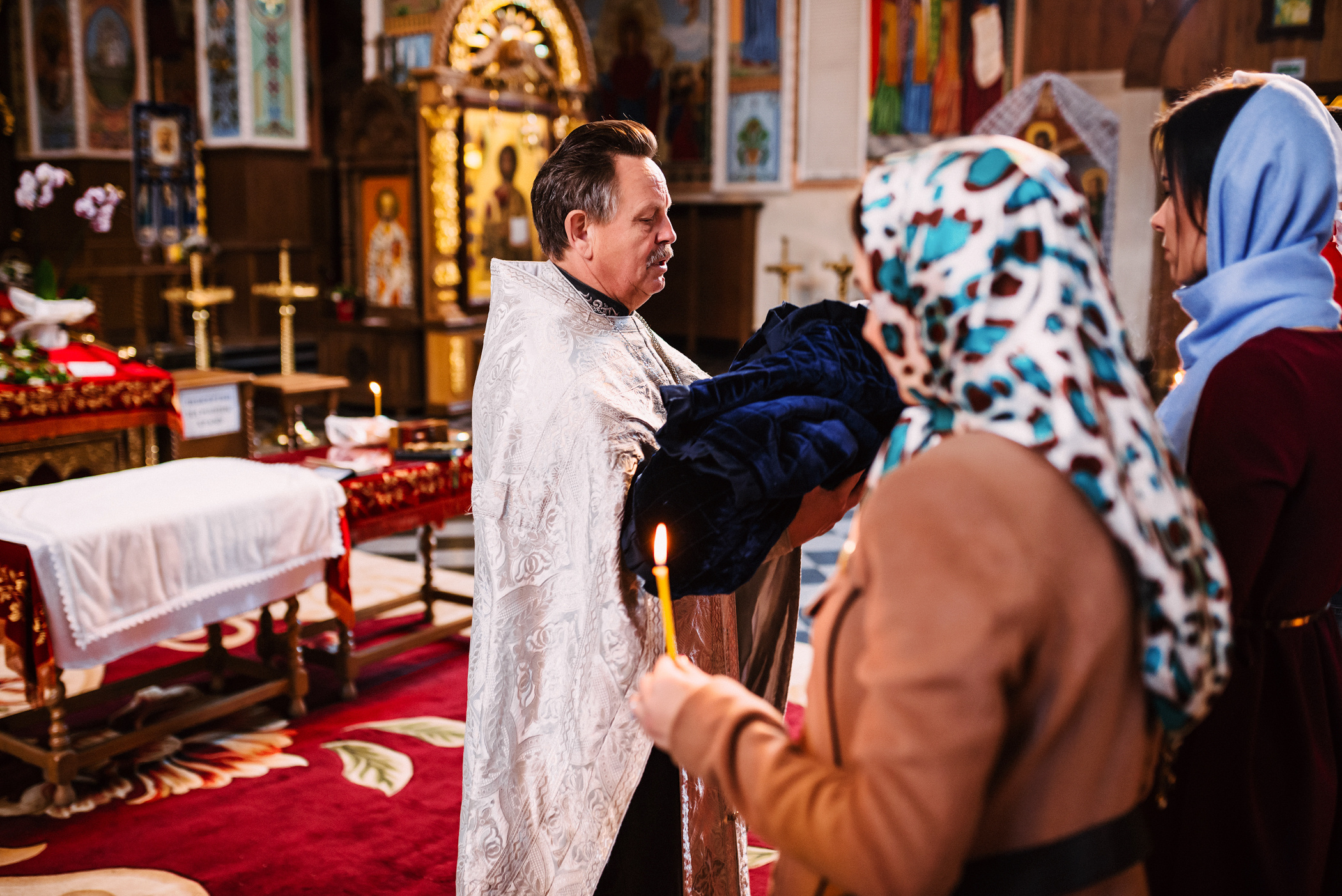 Хрещення маленького янголятка. Весільний фотограф | Рівне | Львів | Ваш фотограф на весілля