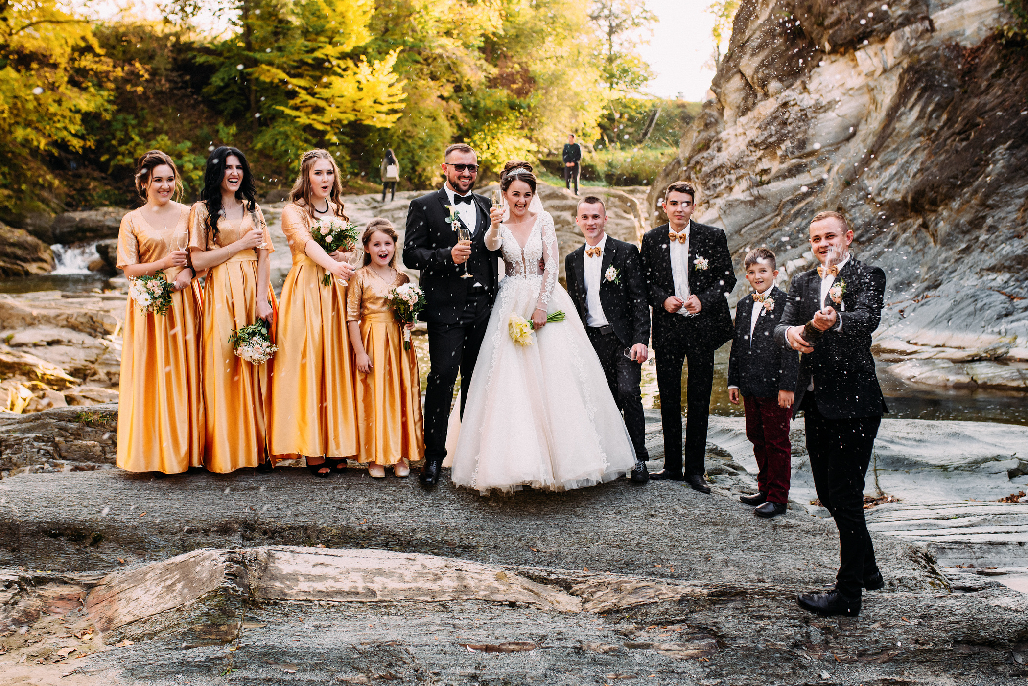 Колоритне весілля закоханих в Коломиї. Весільний фотограф | Рівне | Львів | Ваш фотограф на весілля