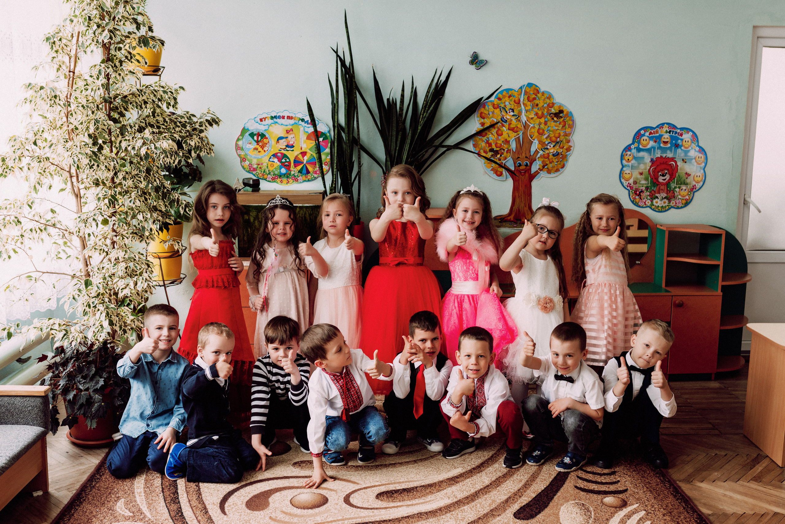 Ранок в садочку. Весільний фотограф | Рівне | Львів | Ваш фотограф на весілля