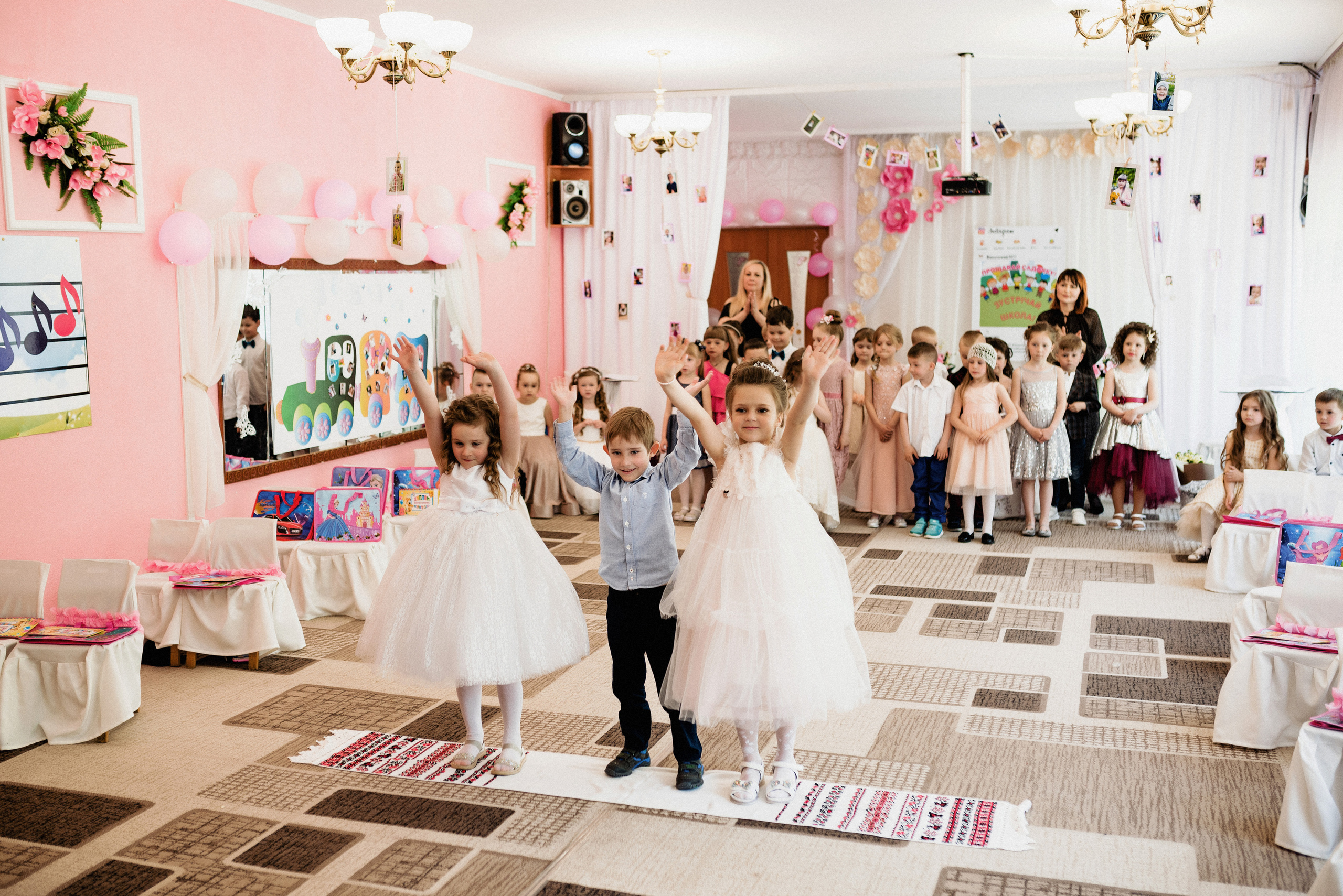 Випускний в садочку. Весільний фотограф | Рівне | Львів | Ваш фотограф на весілля