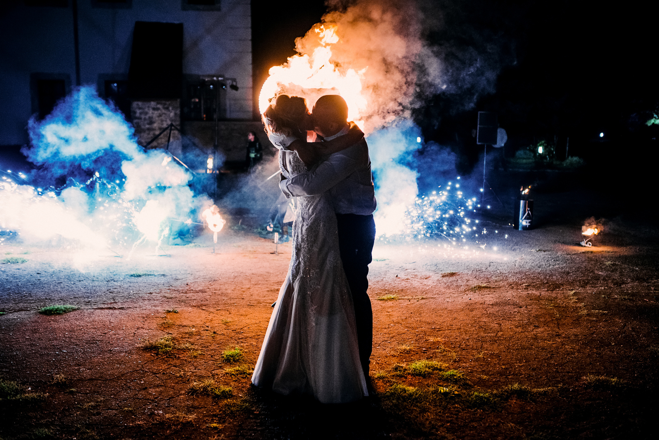 Інтернаціональне весілля в Дубенському замку. Весільний фотограф | Рівне | Львів | Ваш фотограф на весілля