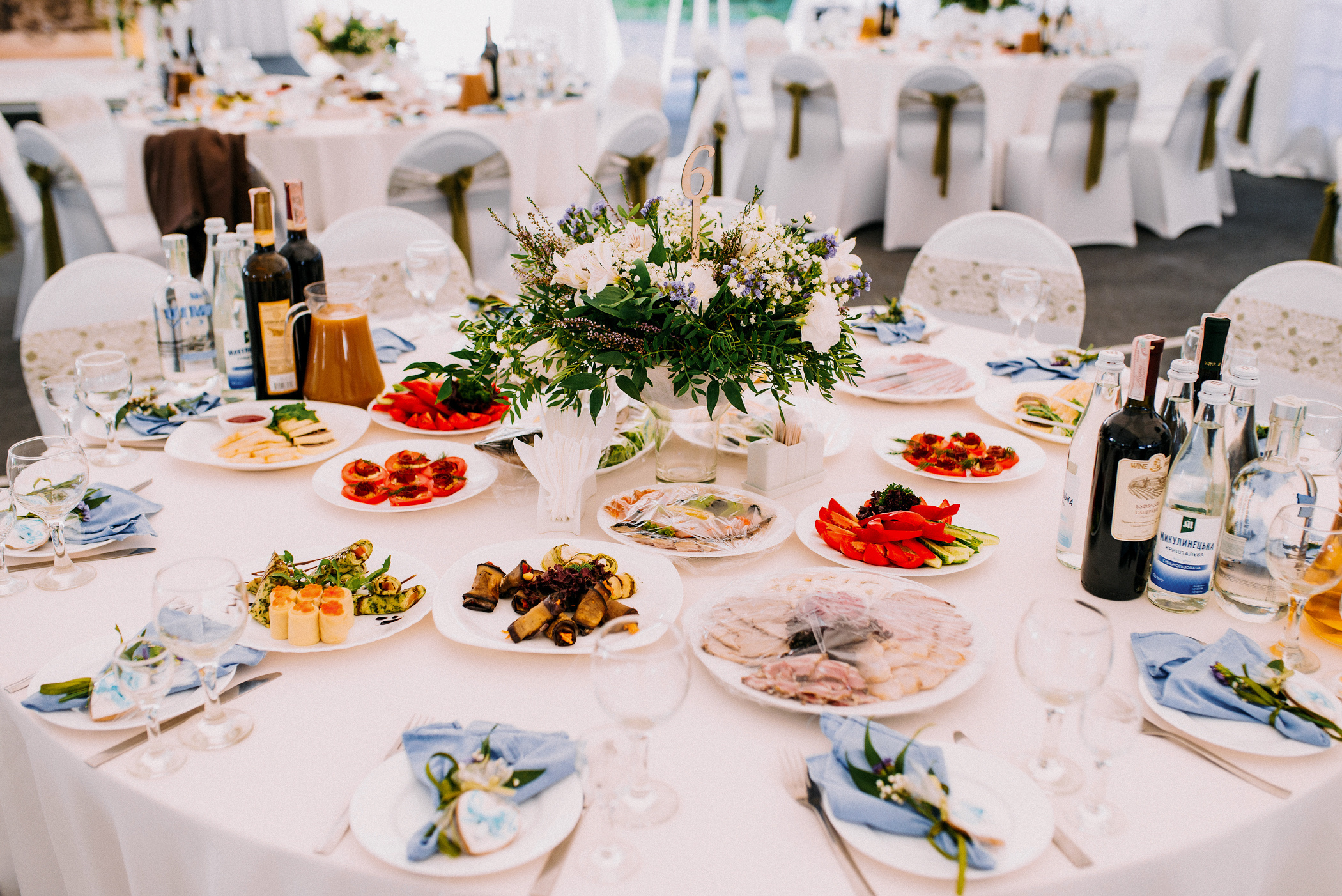Інтернаціональне весілля в Дубенському замку. Весільний фотограф | Рівне | Львів | Ваш фотограф на весілля