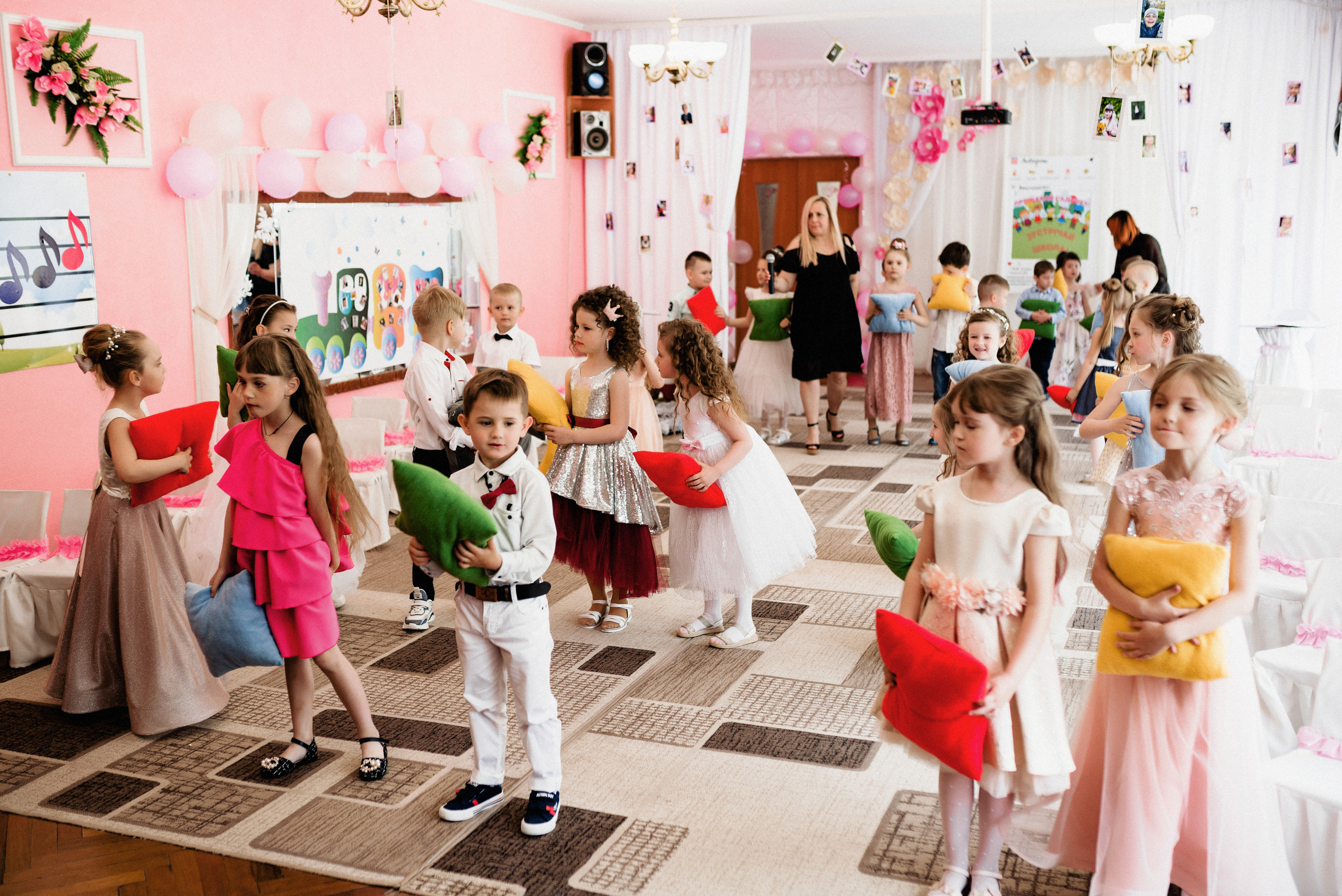 Випускний в садочку. Весільний фотограф | Рівне | Львів | Ваш фотограф на весілля
