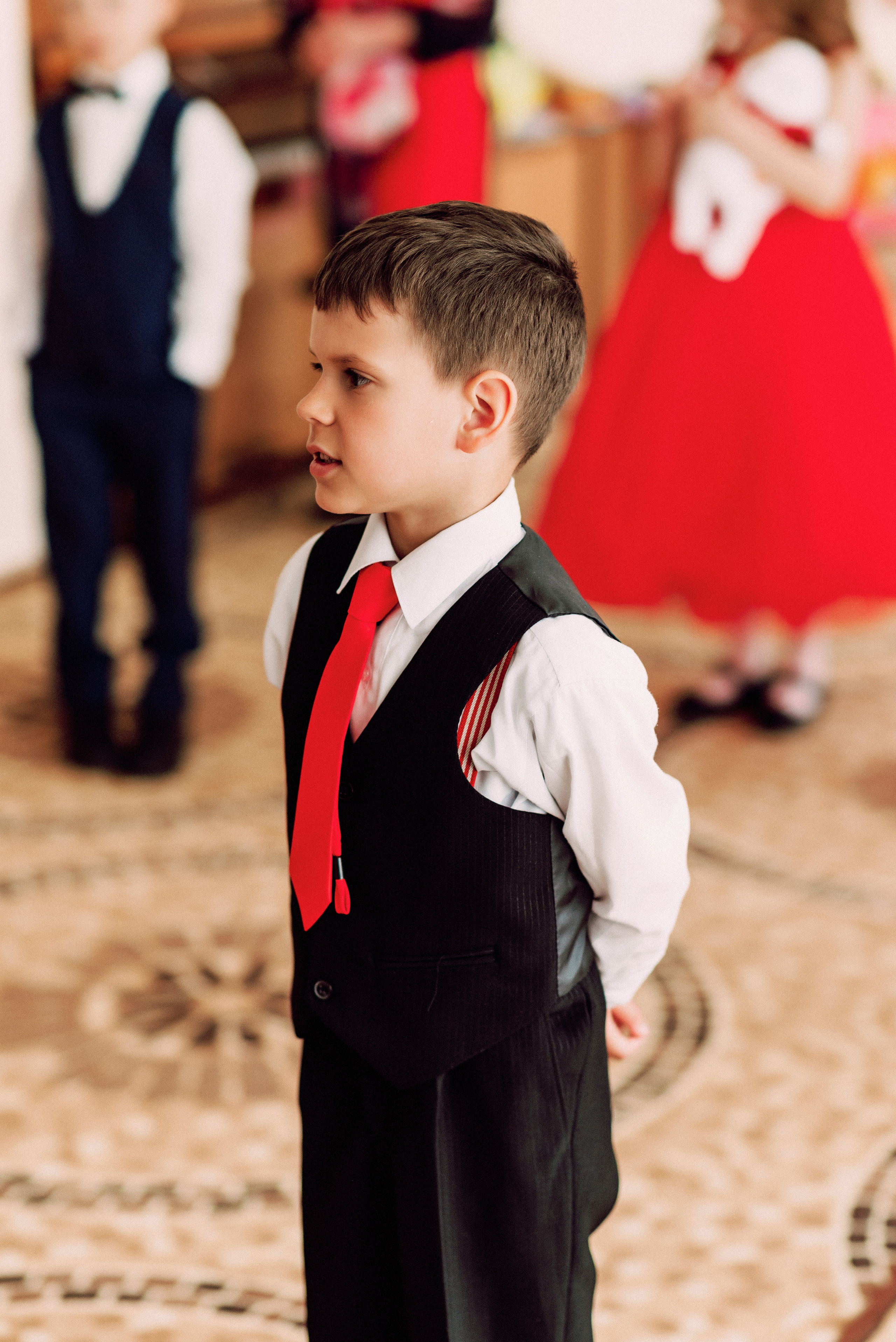 Ранок в садочку. Весільний фотограф | Рівне | Львів | Ваш фотограф на весілля