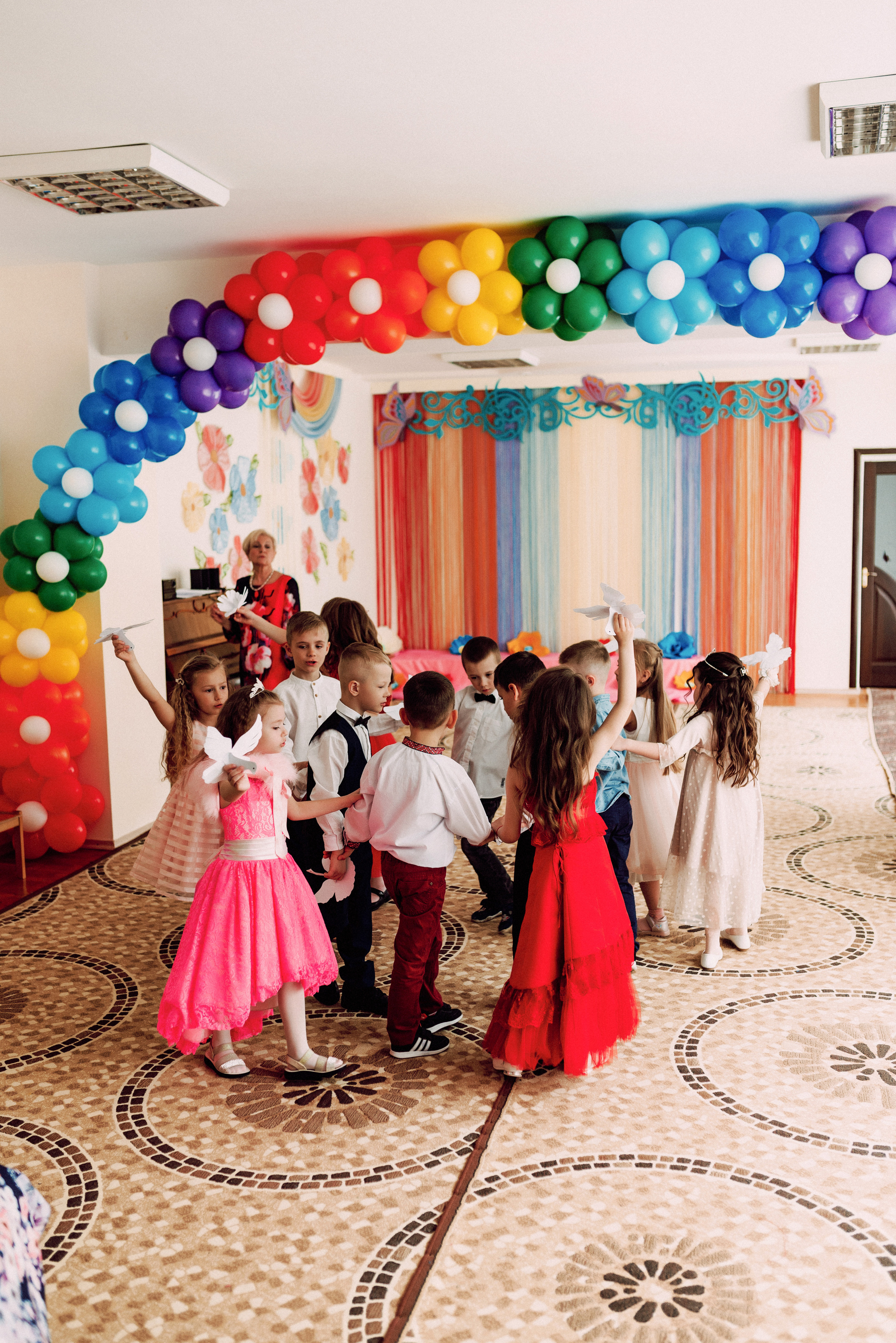 Ранок в садочку. Весільний фотограф | Рівне | Львів | Ваш фотограф на весілля