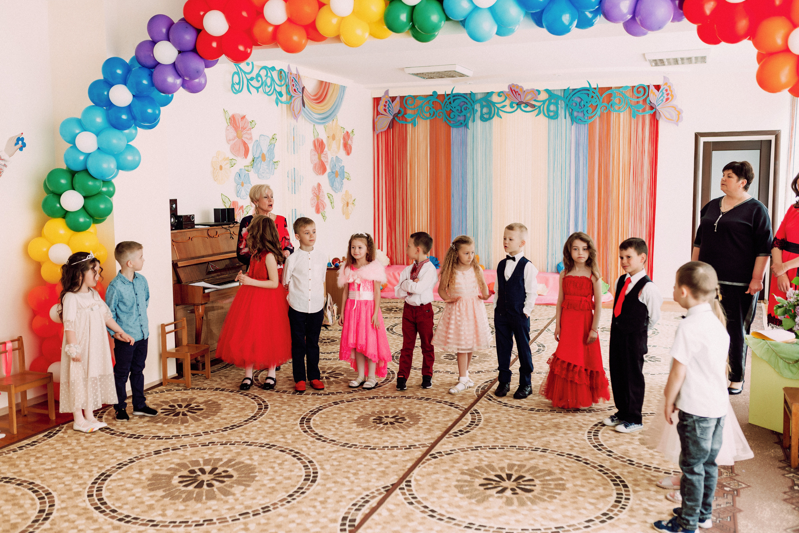 Ранок в садочку. Весільний фотограф | Рівне | Львів | Ваш фотограф на весілля