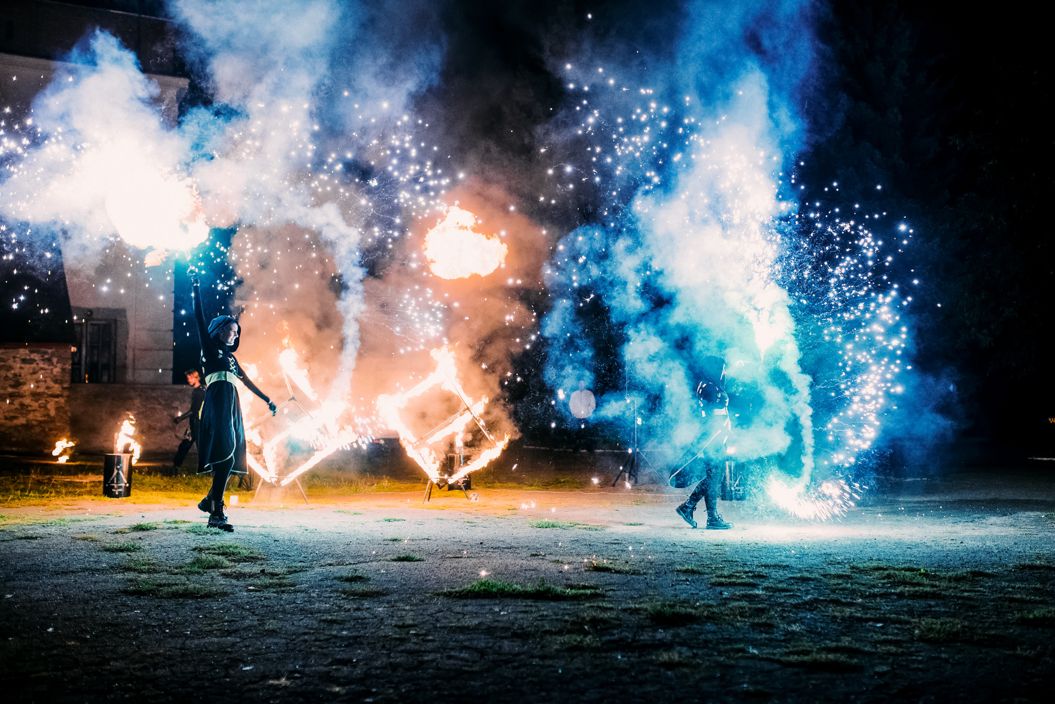 Інтернаціональне весілля в Дубенському замку. Весільний фотограф | Рівне | Львів | Ваш фотограф на весілля