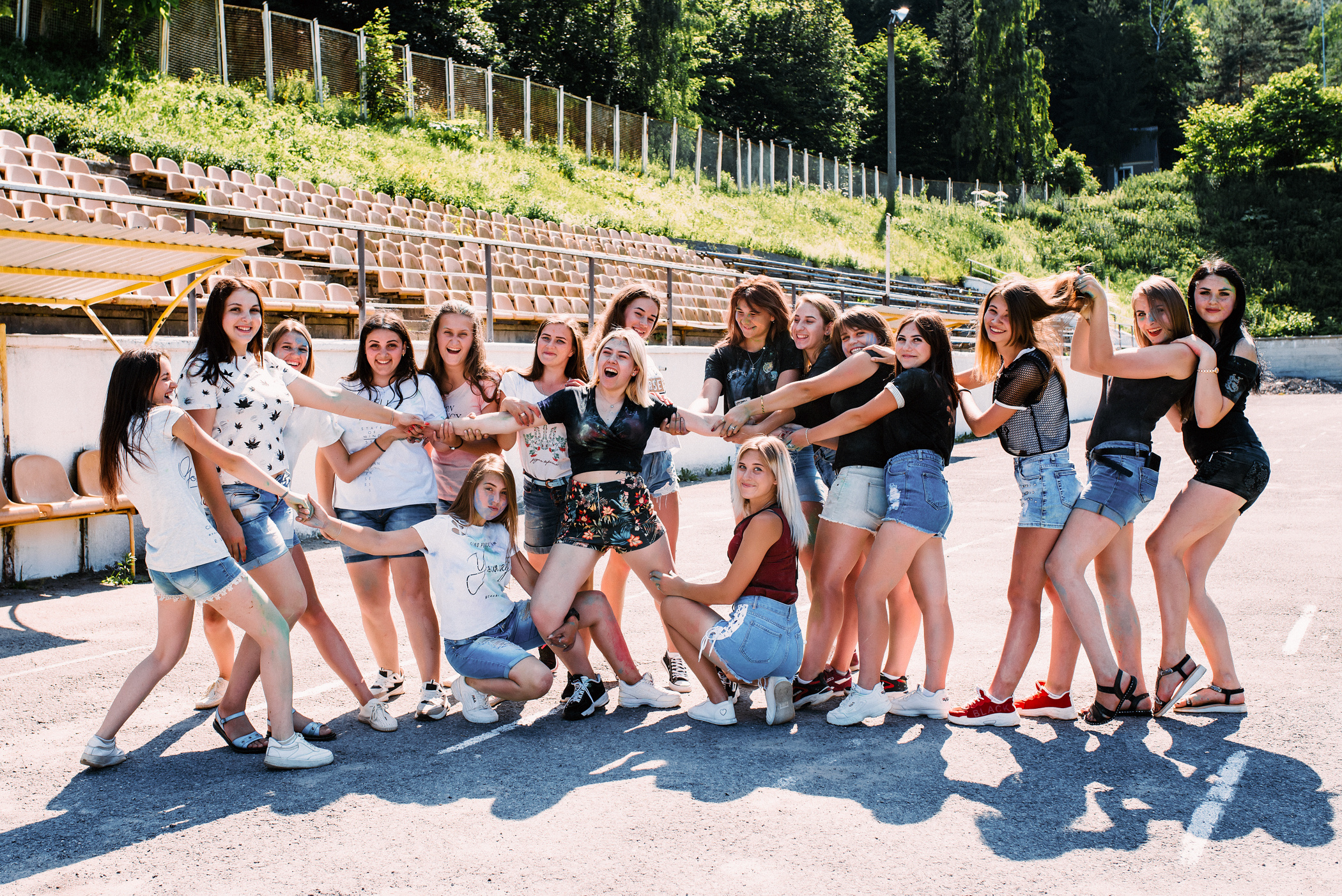 Фотосесія студентів з фарбою Холі. Весільний фотограф | Рівне | Львів | Ваш фотограф на весілля