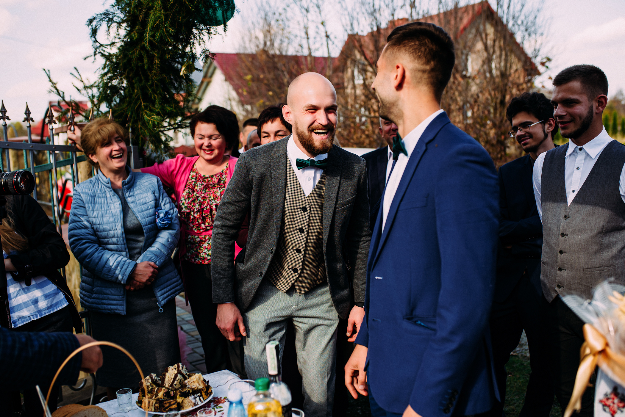 Атмосферне весілля закоханих молодят. Весільний фотограф | Рівне | Львів | Ваш фотограф на весілля