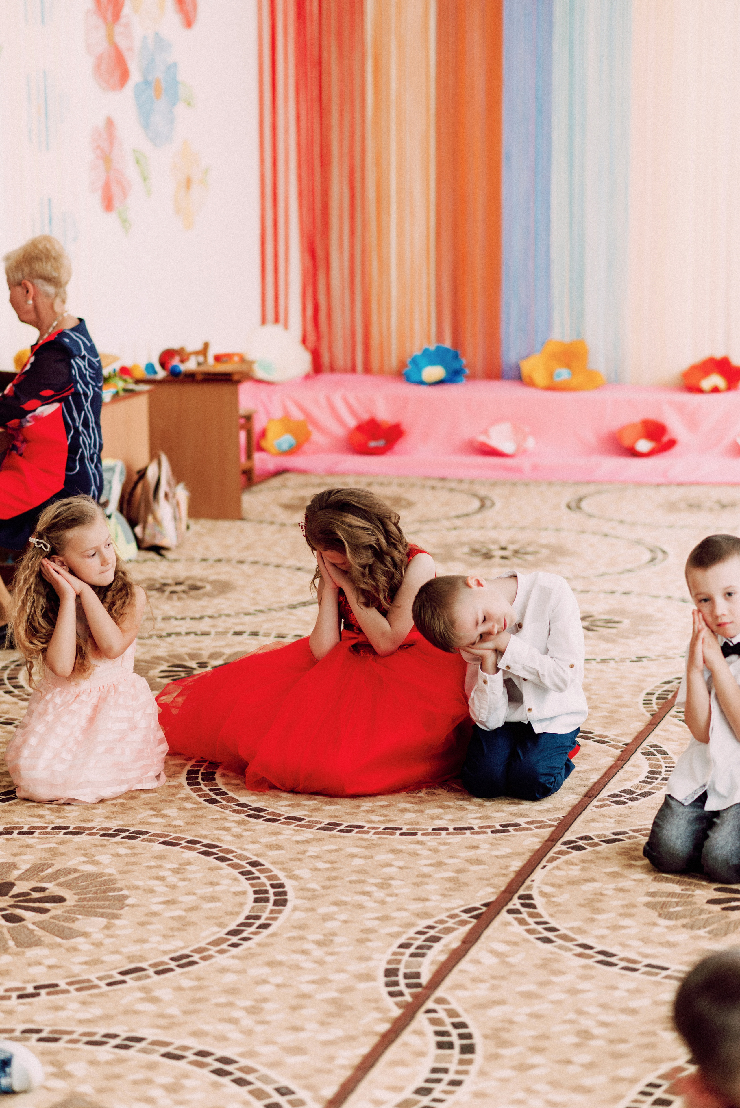 Ранок в садочку. Весільний фотограф | Рівне | Львів | Ваш фотограф на весілля