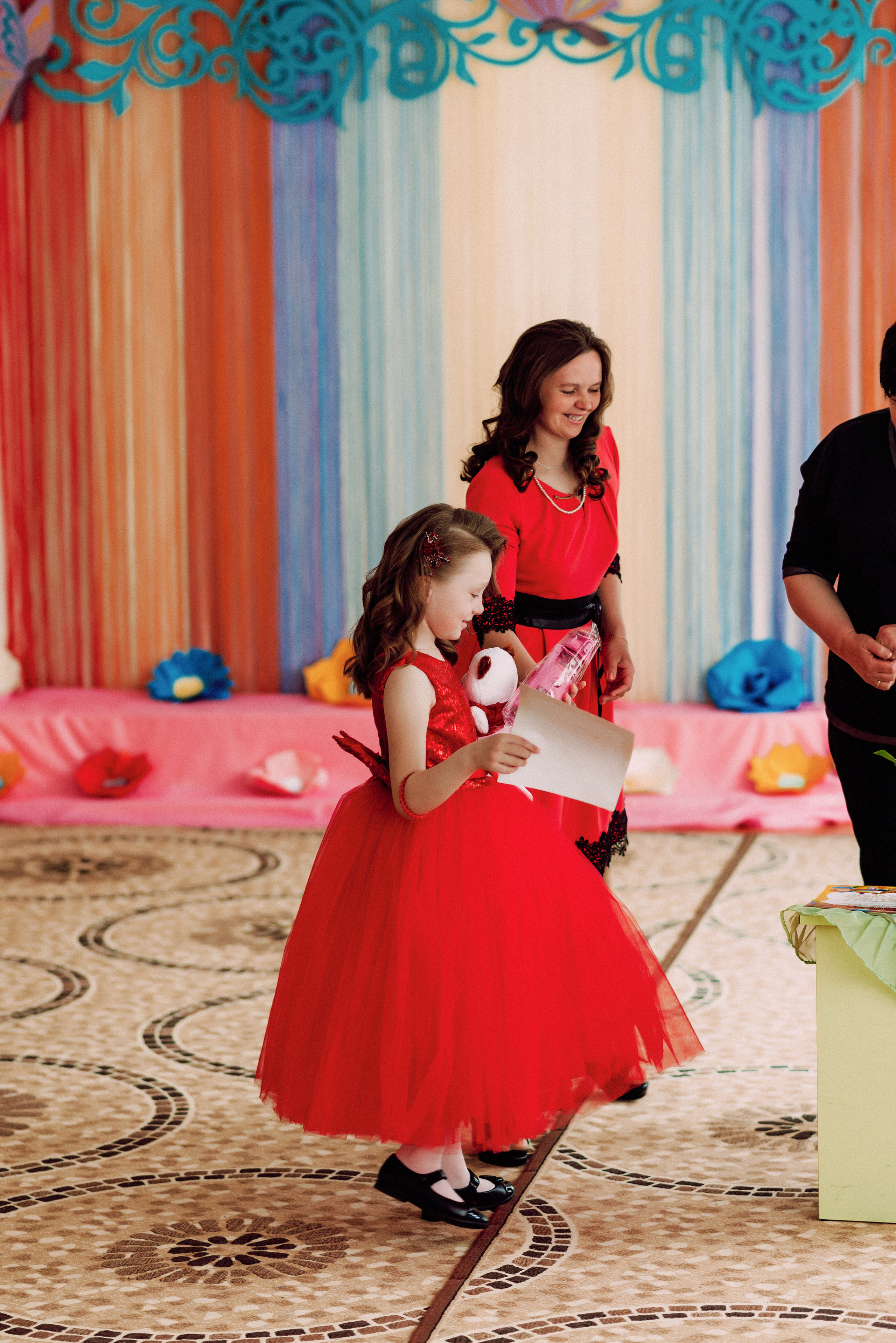 Ранок в садочку. Весільний фотограф | Рівне | Львів | Ваш фотограф на весілля