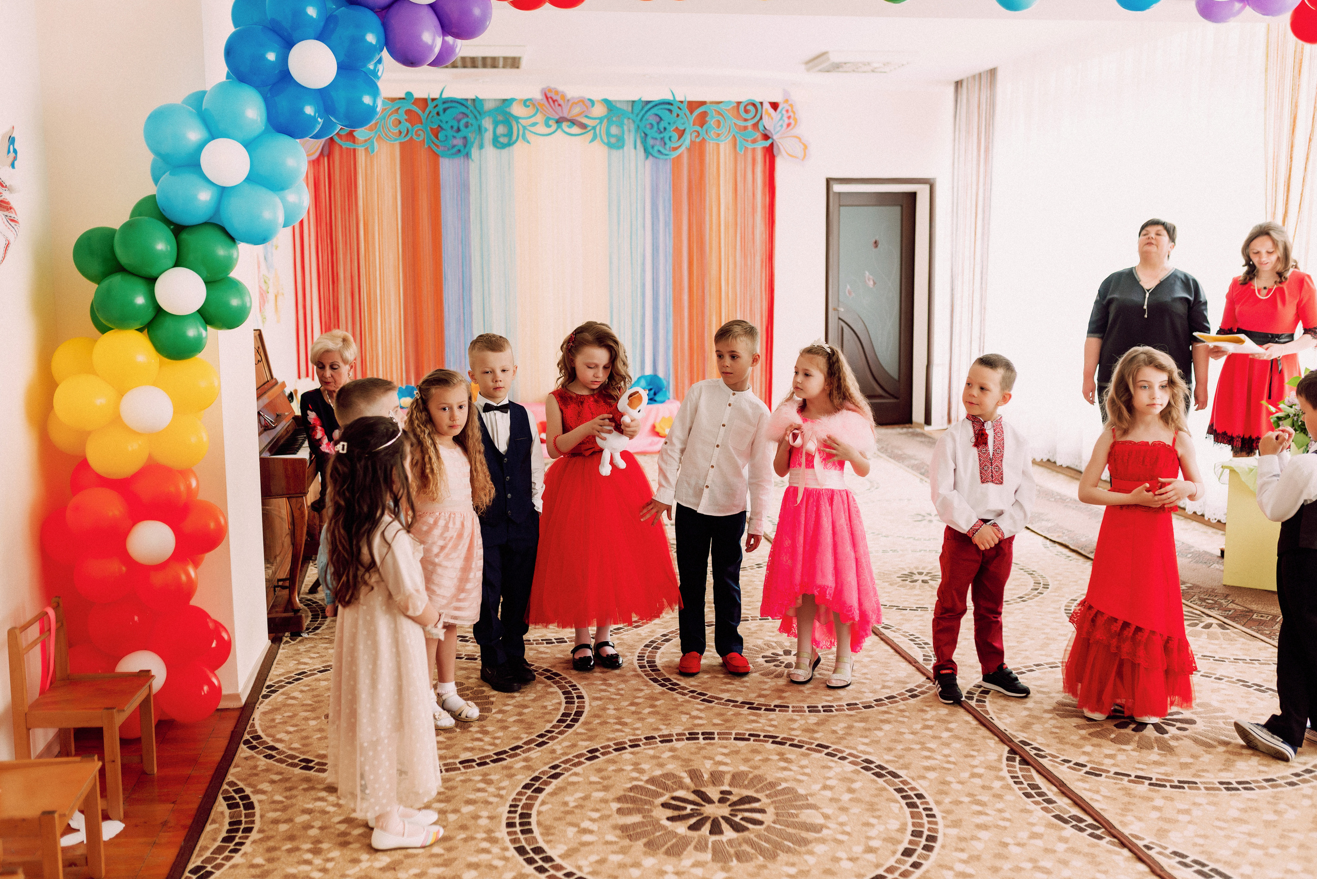 Ранок в садочку. Весільний фотограф | Рівне | Львів | Ваш фотограф на весілля