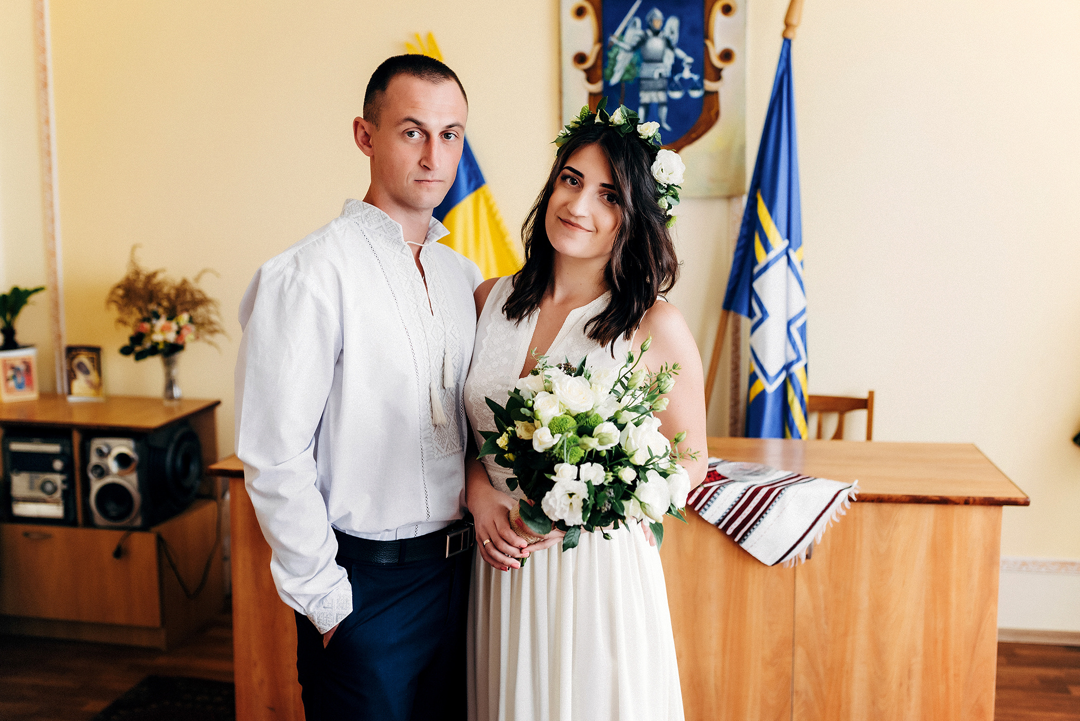 Реєстрація шлюбу в українському стилі. Весільний фотограф | Рівне | Львів | Ваш фотограф на весілля