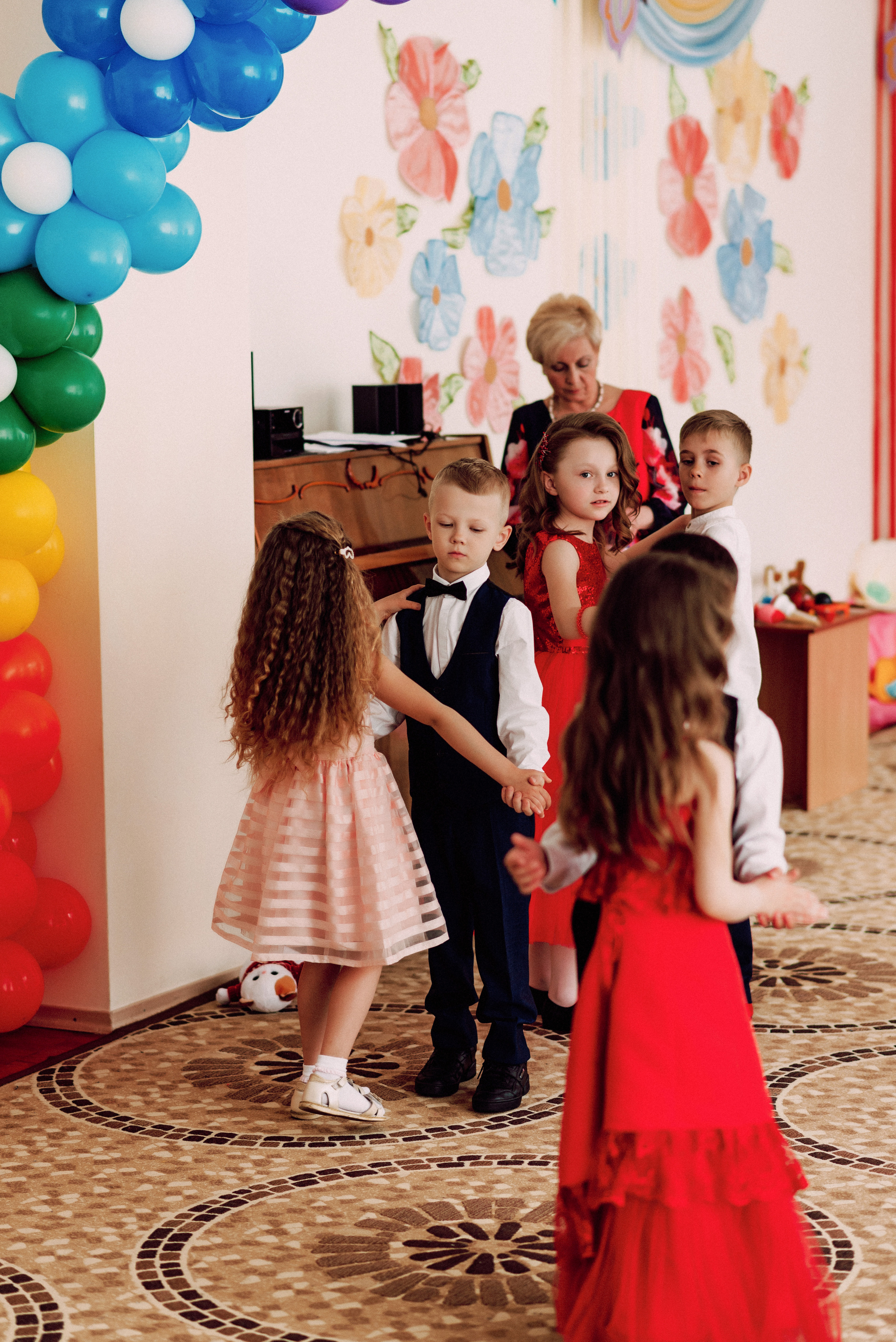 Ранок в садочку. Весільний фотограф | Рівне | Львів | Ваш фотограф на весілля