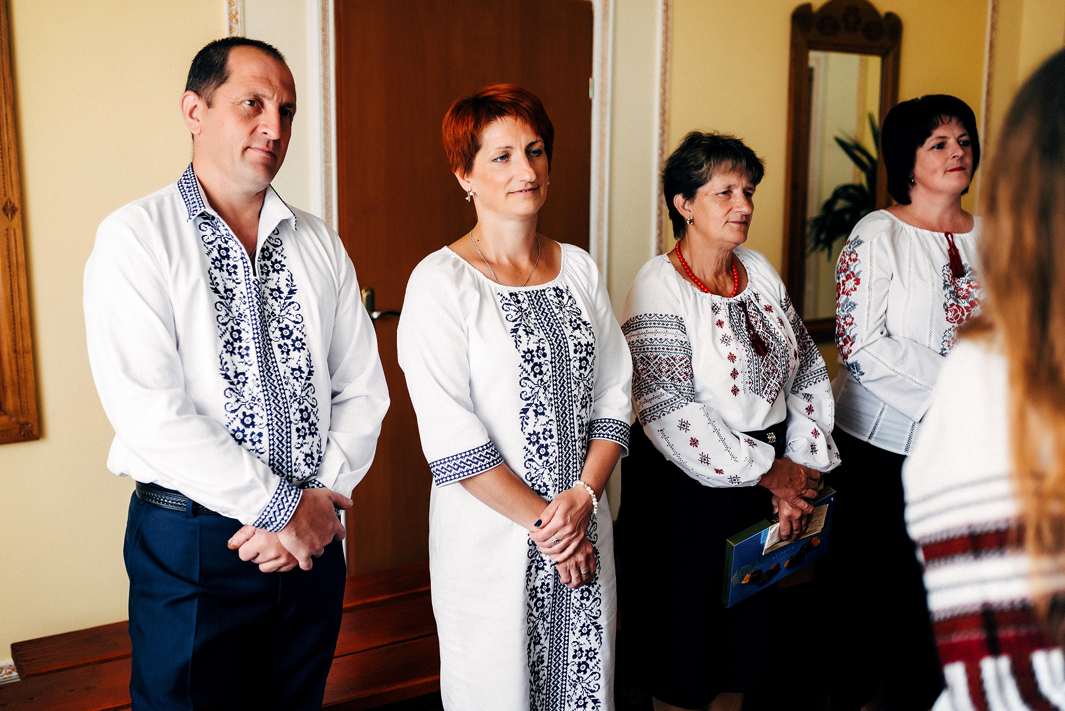 Реєстрація шлюбу в українському стилі. Весільний фотограф | Рівне | Львів | Ваш фотограф на весілля