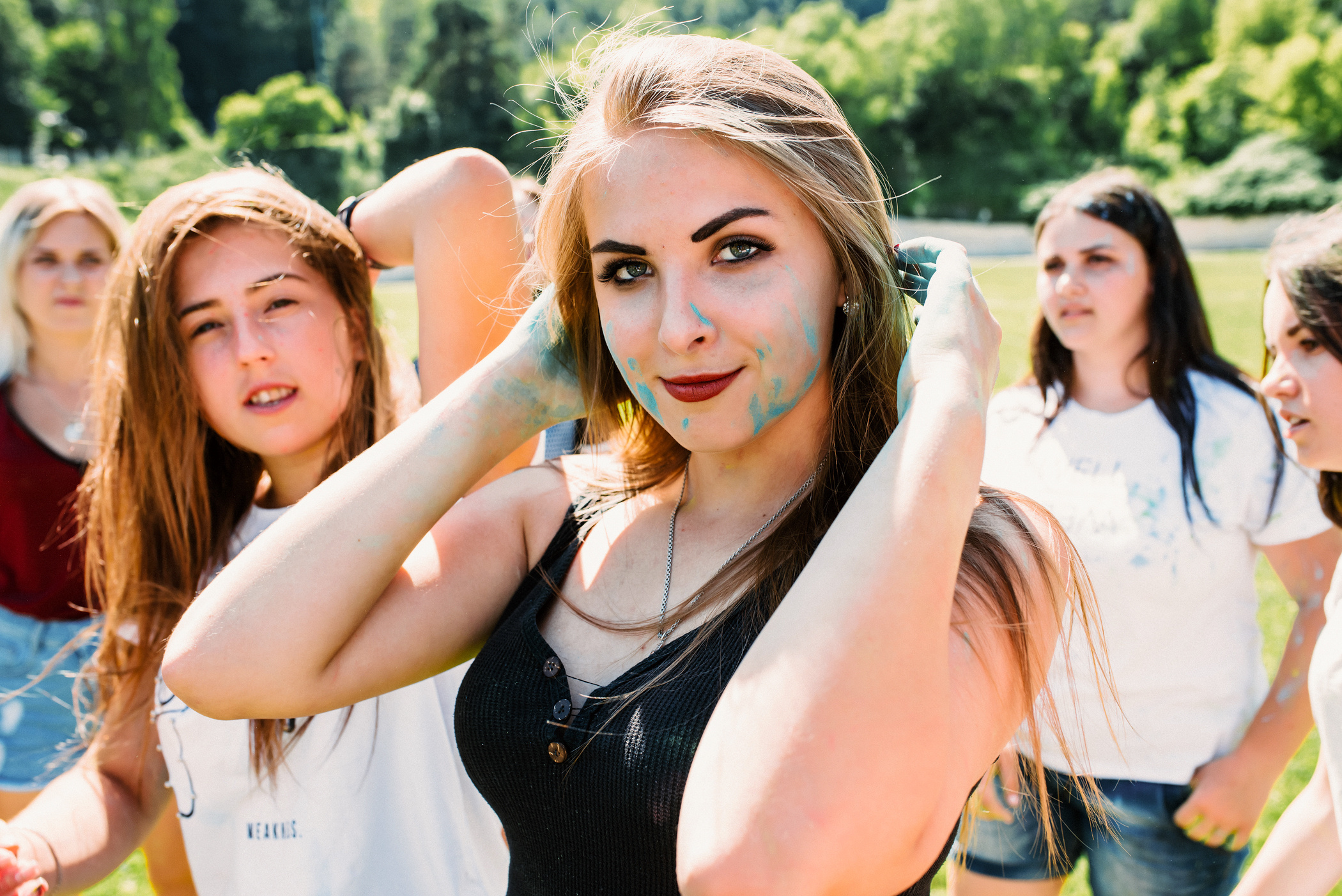 Фотосесія студентів з фарбою Холі. Весільний фотограф | Рівне | Львів | Ваш фотограф на весілля