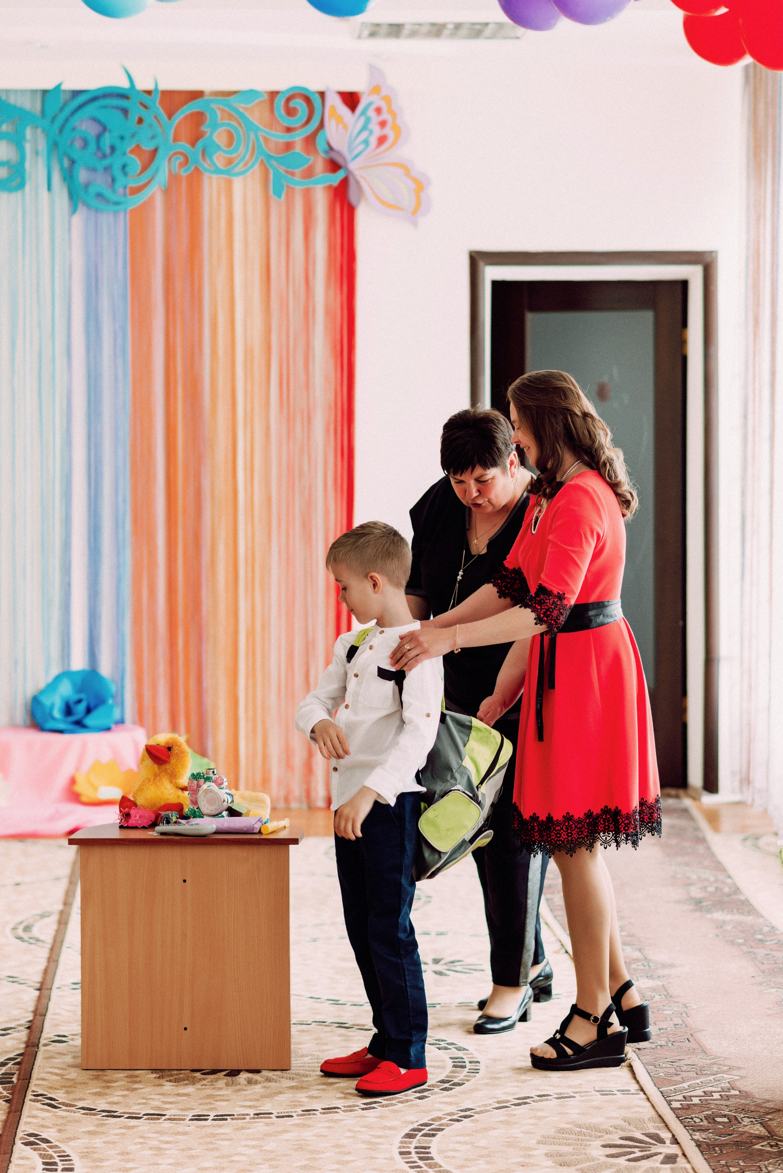 Ранок в садочку. Весільний фотограф | Рівне | Львів | Ваш фотограф на весілля