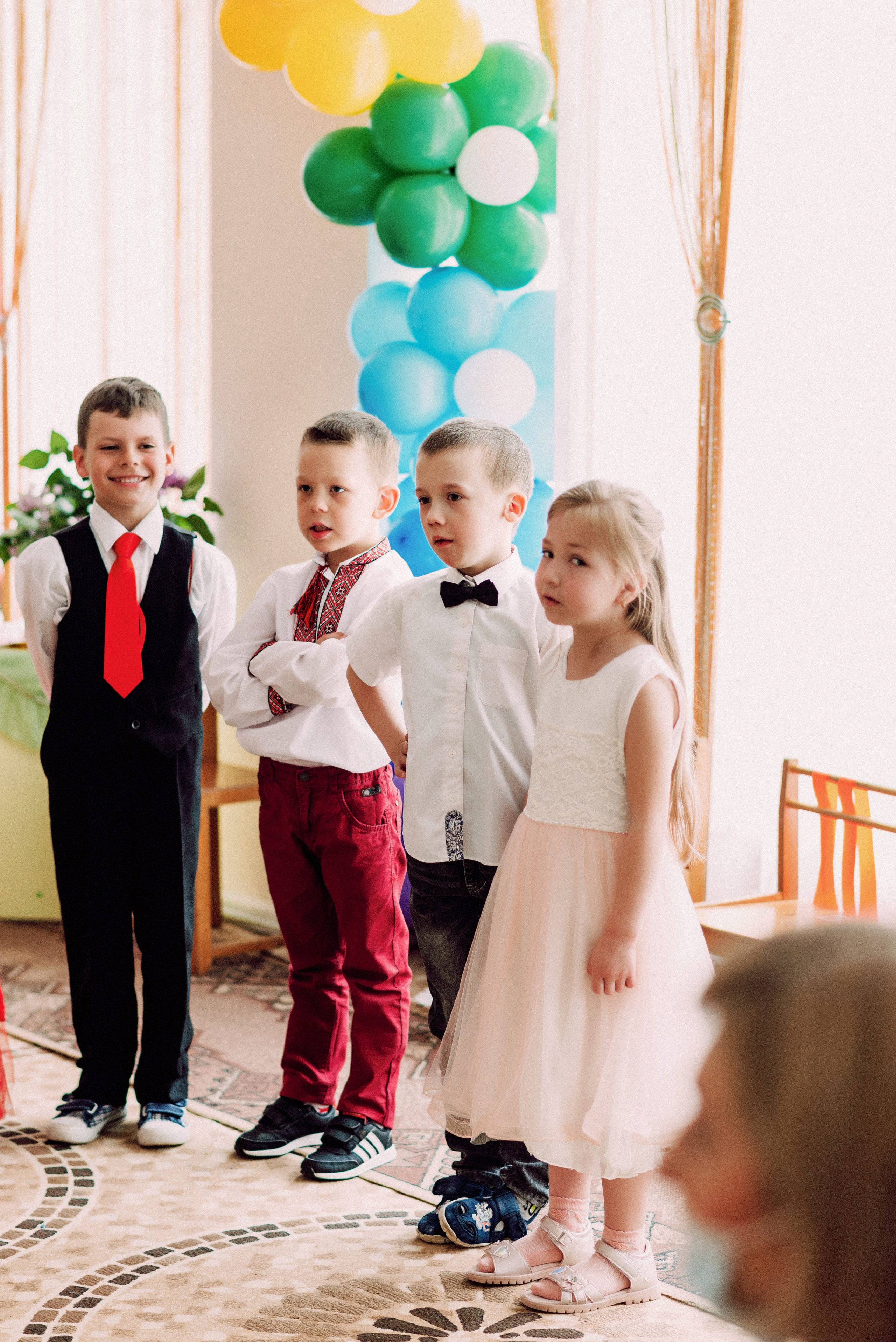 Ранок в садочку. Весільний фотограф | Рівне | Львів | Ваш фотограф на весілля