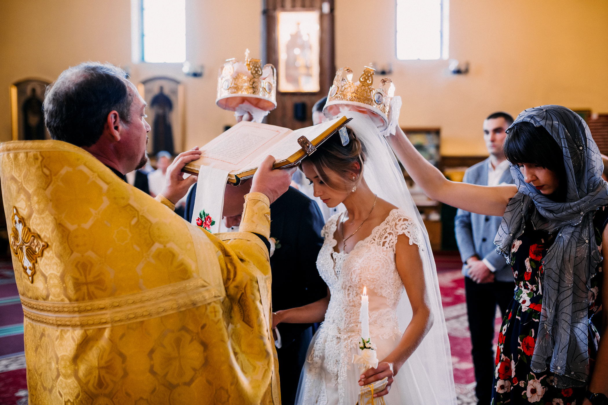 Інтернаціональне весілля в Дубенському замку. Весільний фотограф | Рівне | Львів | Ваш фотограф на весілля