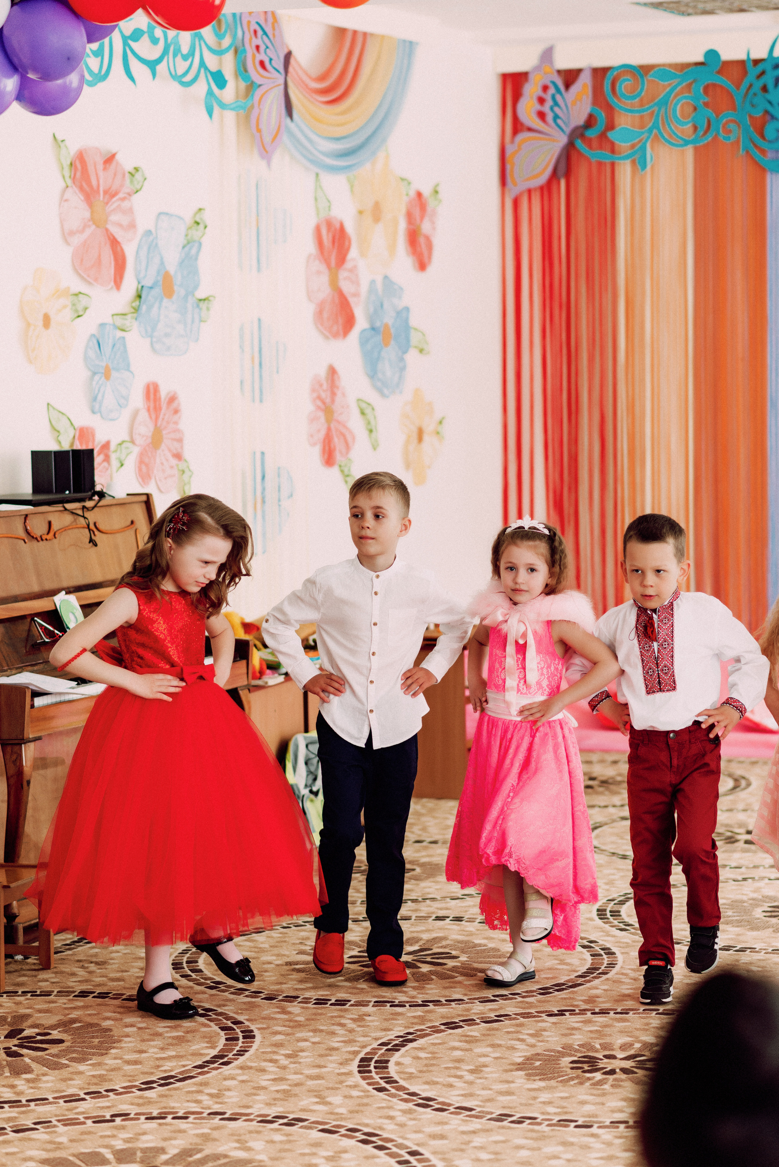 Ранок в садочку. Весільний фотограф | Рівне | Львів | Ваш фотограф на весілля