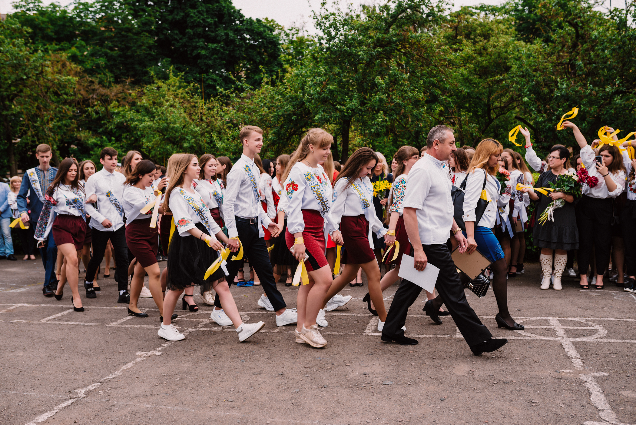 Останній Дзвоник. Весільний фотограф | Рівне | Львів | Ваш фотограф на весілля