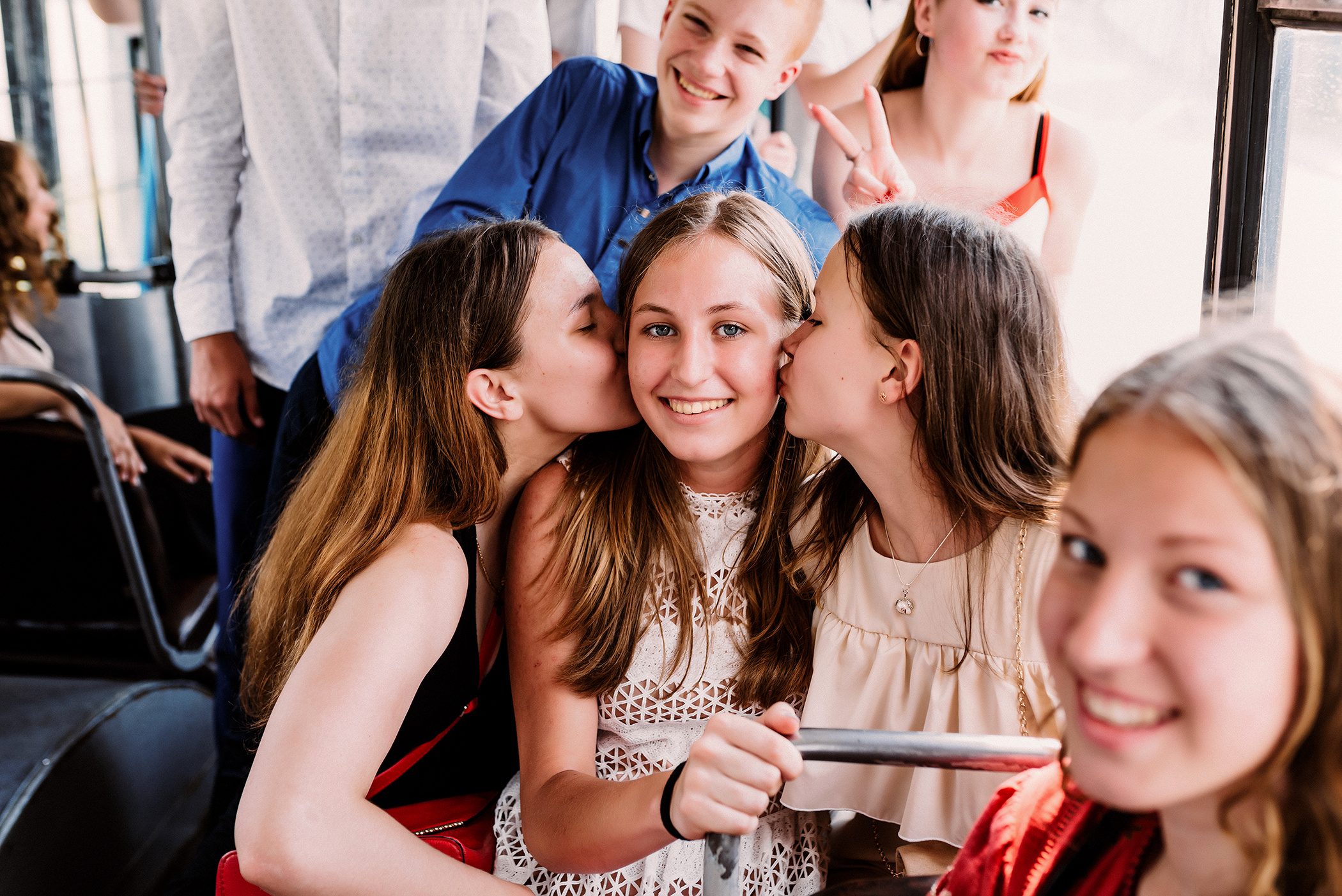 Фотосесія 9-го класу. Весільний фотограф | Рівне | Львів | Ваш фотограф на весілля