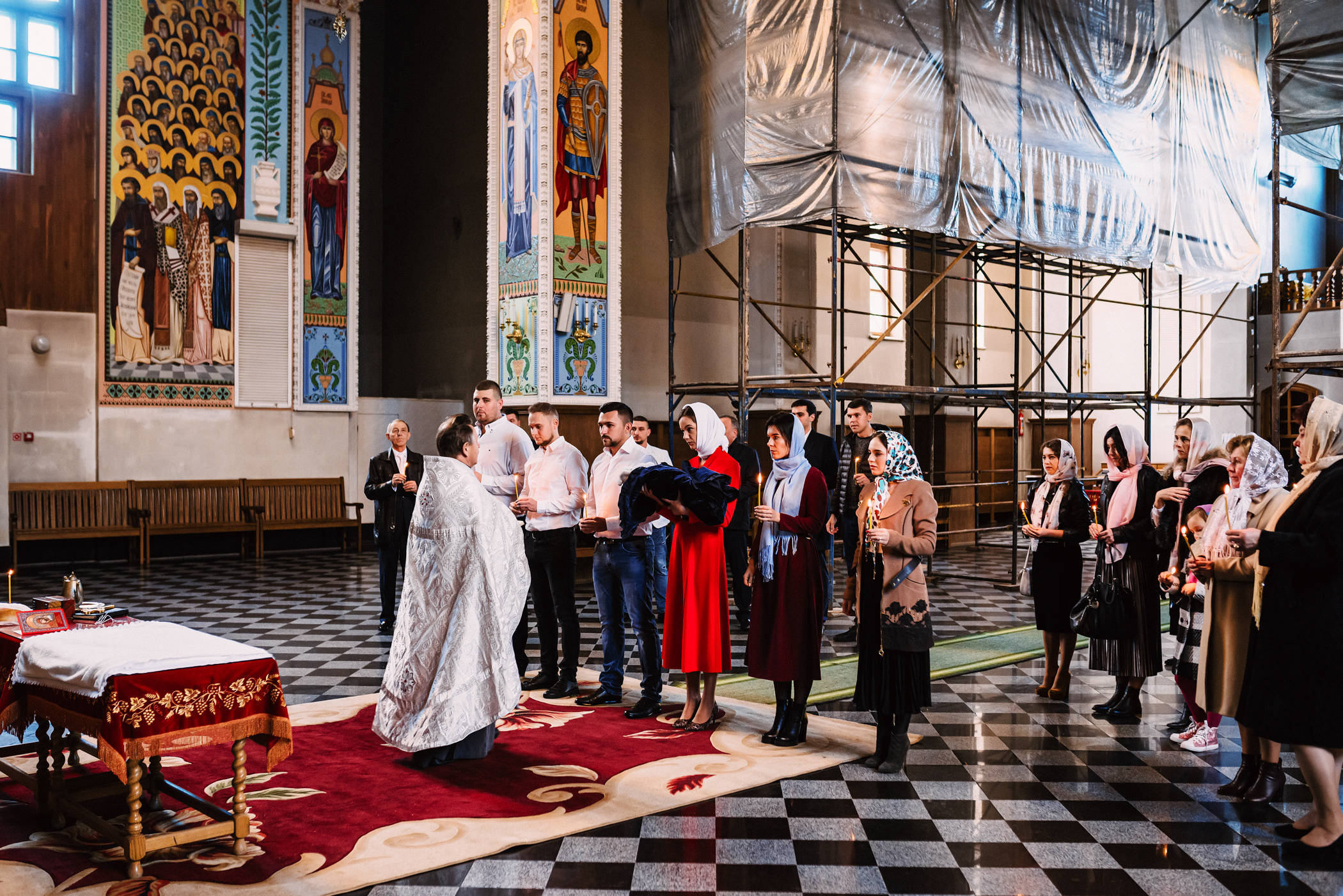 Хрещення маленького янголятка. Весільний фотограф | Рівне | Львів | Ваш фотограф на весілля