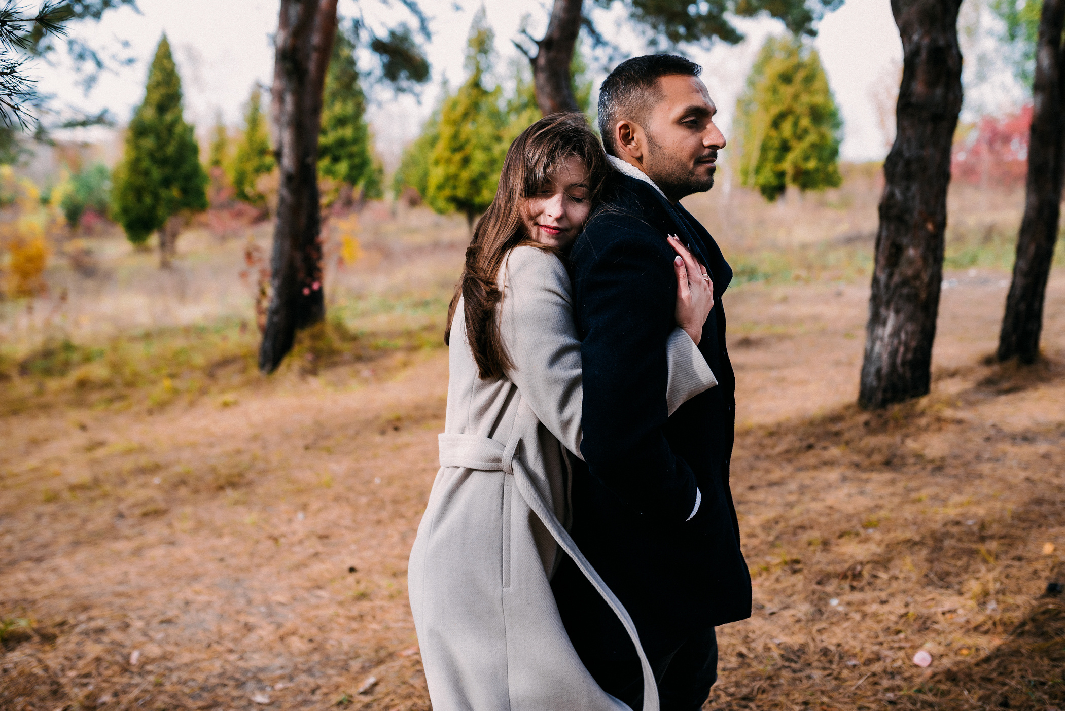 Осіння зйомка атмосферної пари. Весільний фотограф | Рівне | Львів | Ваш фотограф на весілля