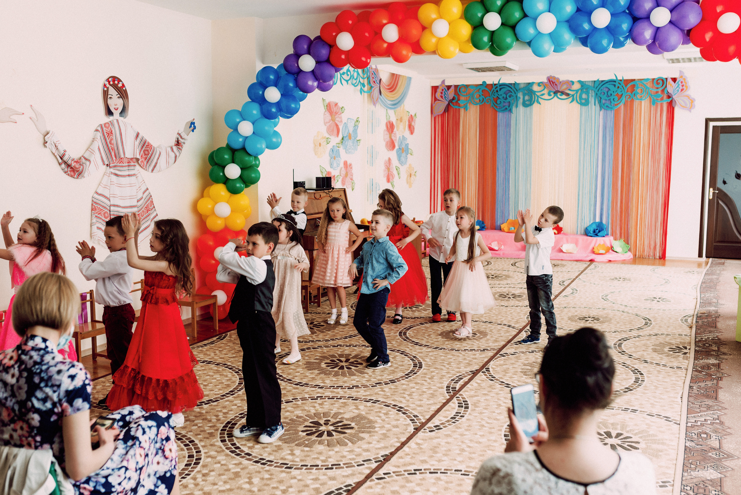 Ранок в садочку. Весільний фотограф | Рівне | Львів | Ваш фотограф на весілля