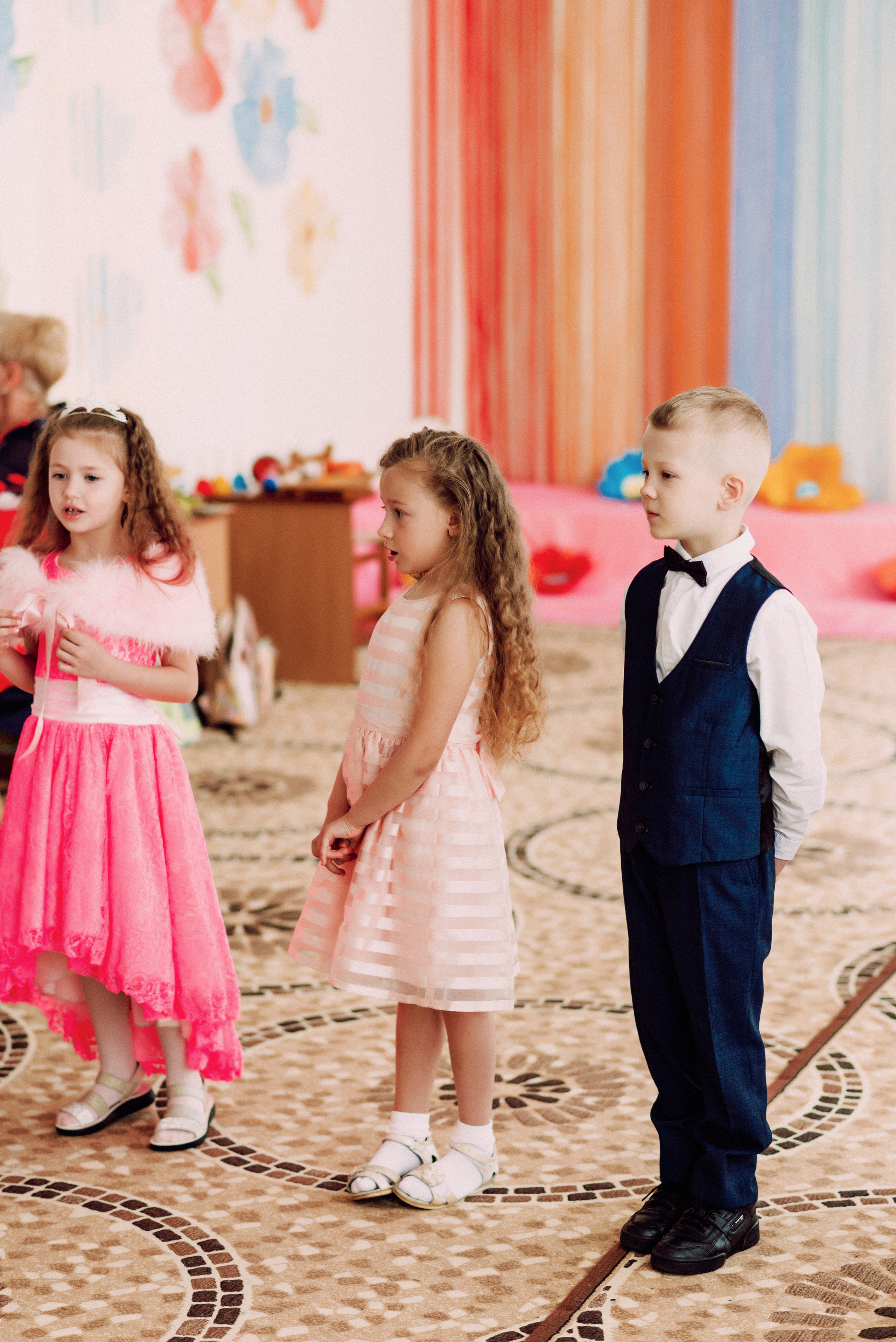 Ранок в садочку. Весільний фотограф | Рівне | Львів | Ваш фотограф на весілля