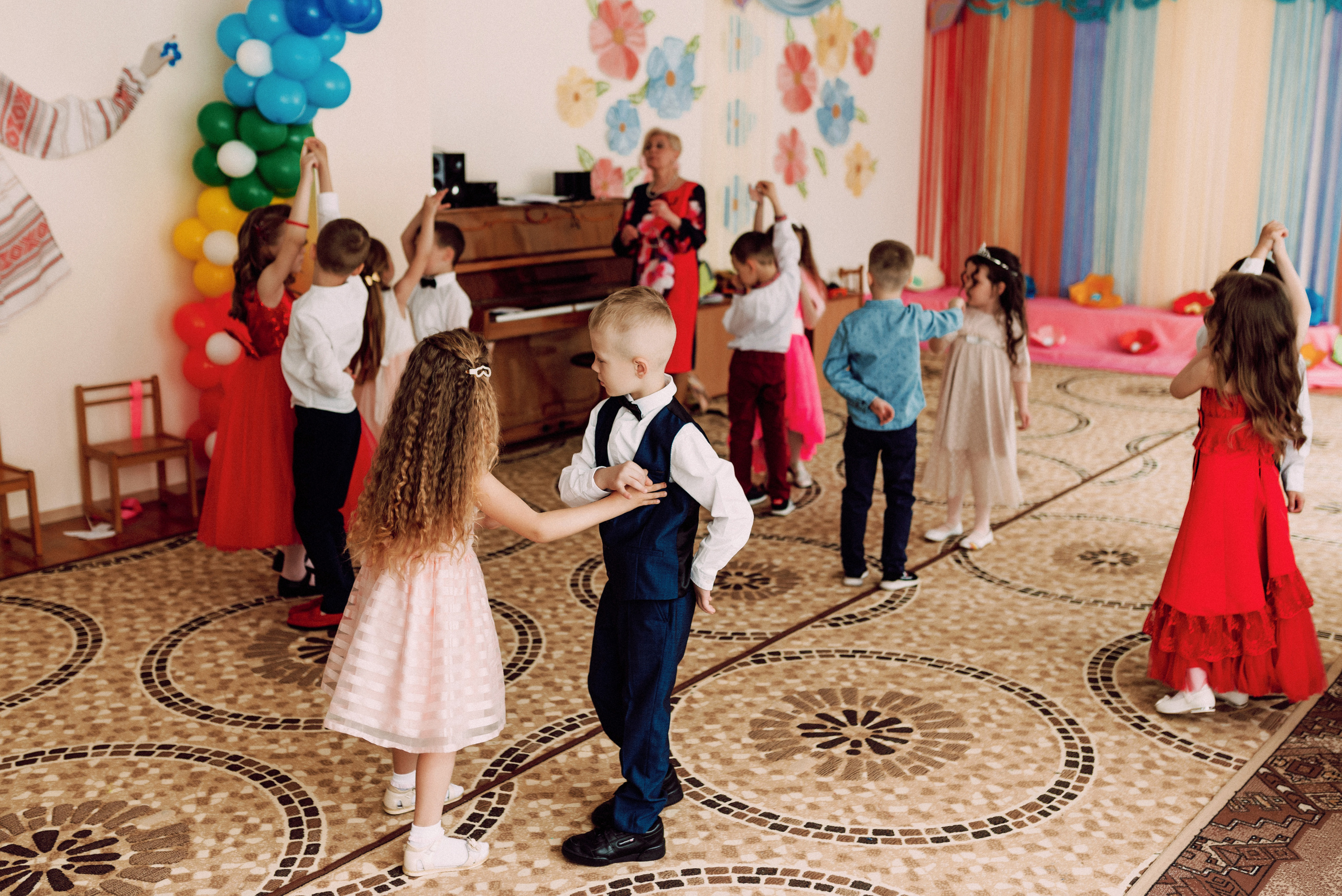 Ранок в садочку. Весільний фотограф | Рівне | Львів | Ваш фотограф на весілля