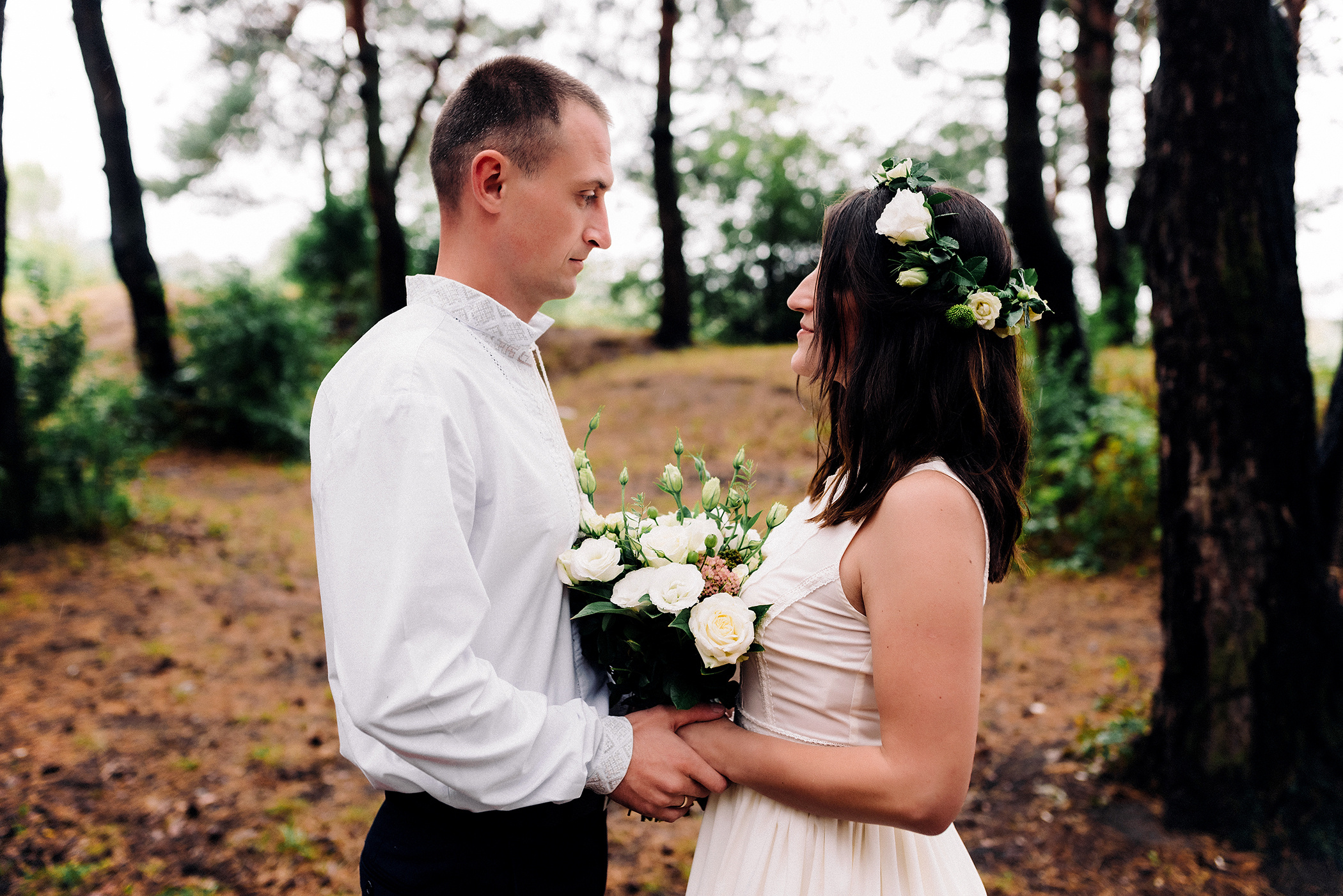 Реєстрація шлюбу в українському стилі. Весільний фотограф | Рівне | Львів | Ваш фотограф на весілля