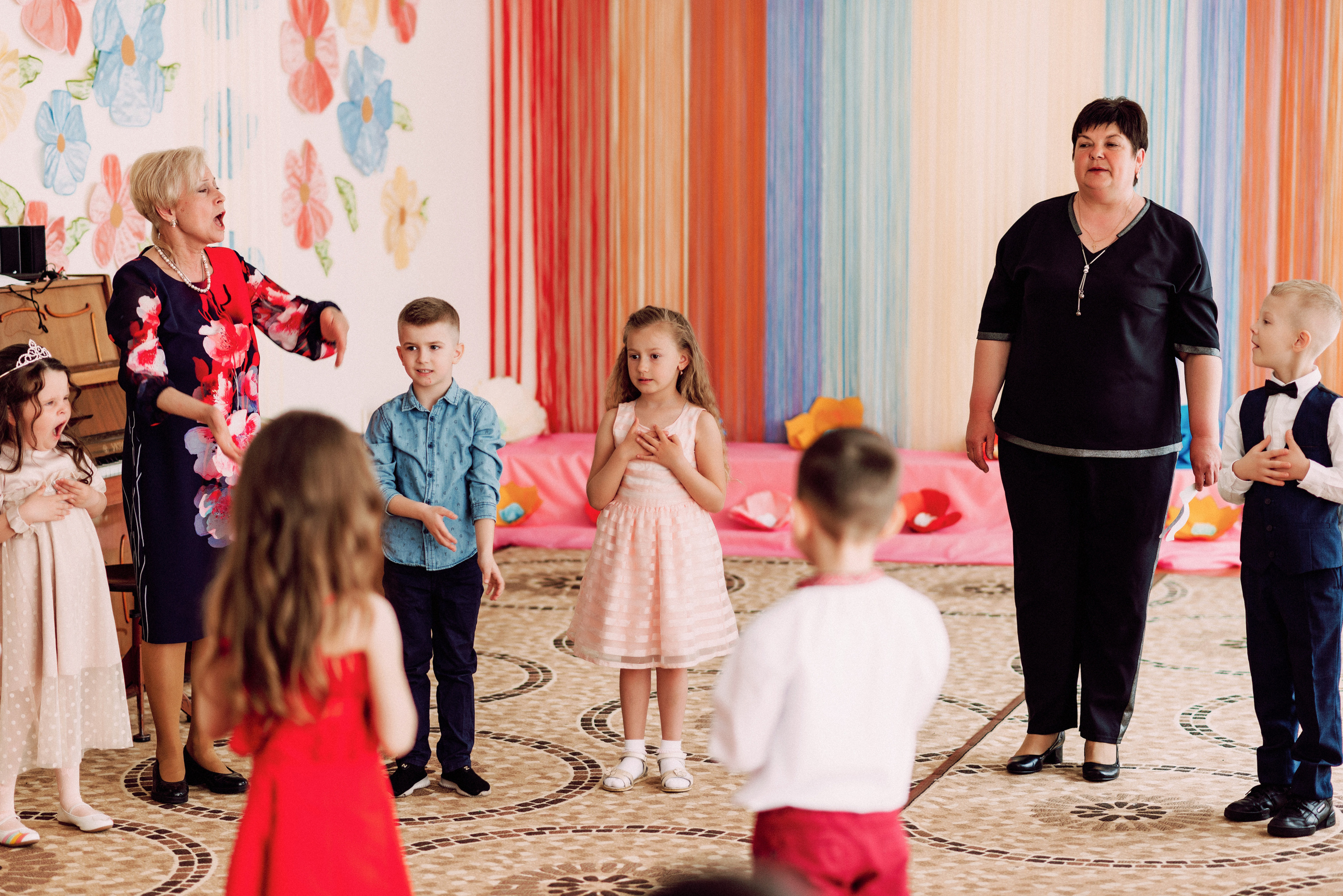 Ранок в садочку. Весільний фотограф | Рівне | Львів | Ваш фотограф на весілля