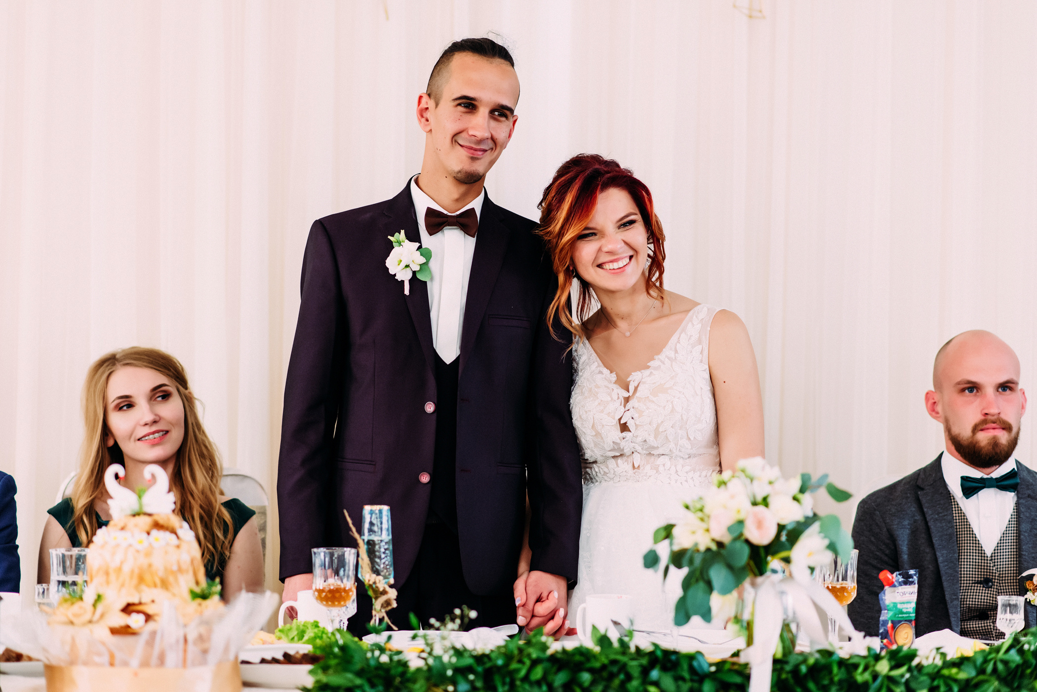 Атмосферне весілля закоханих молодят. Весільний фотограф | Рівне | Львів | Ваш фотограф на весілля