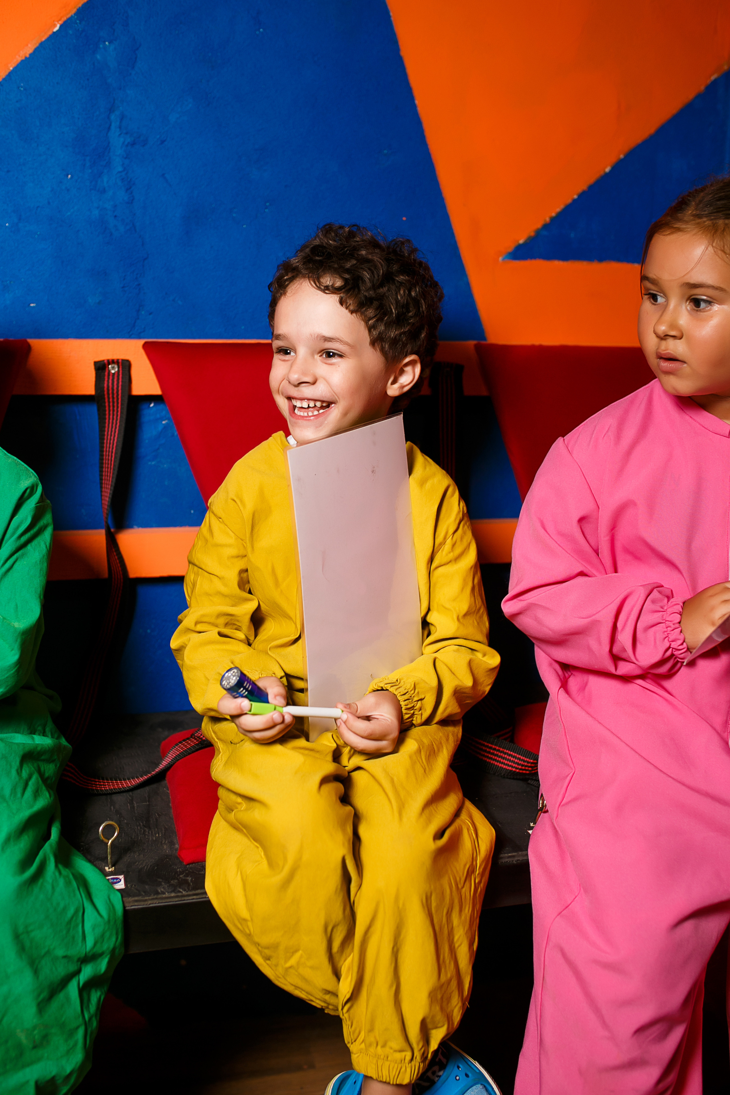 Among Us. Репортажний фотогаф у Дніпрі Ярослав Пархоменко