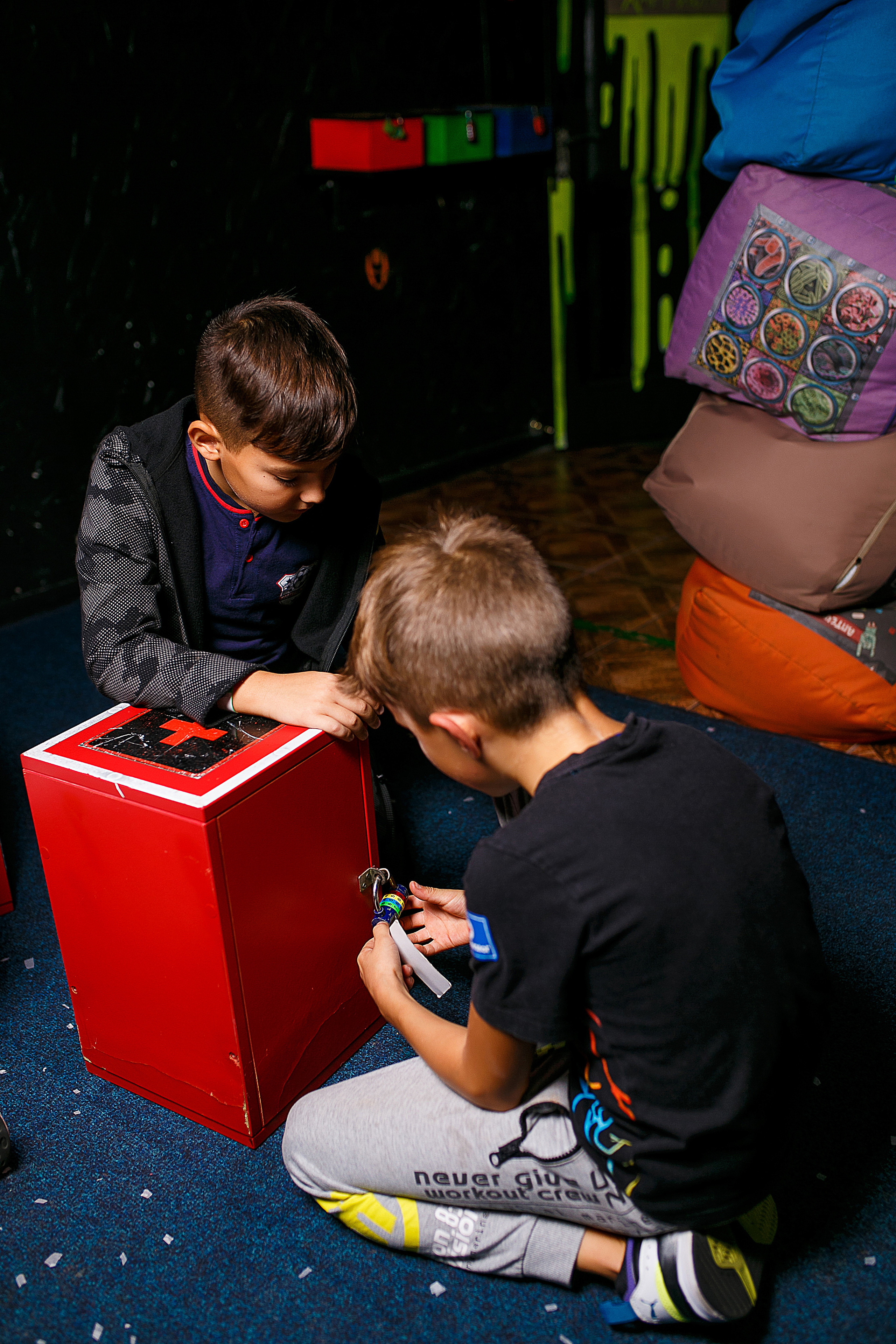 Спасти профессора Хариса. Репортажний фотогаф у Дніпрі Ярослав Пархоменко