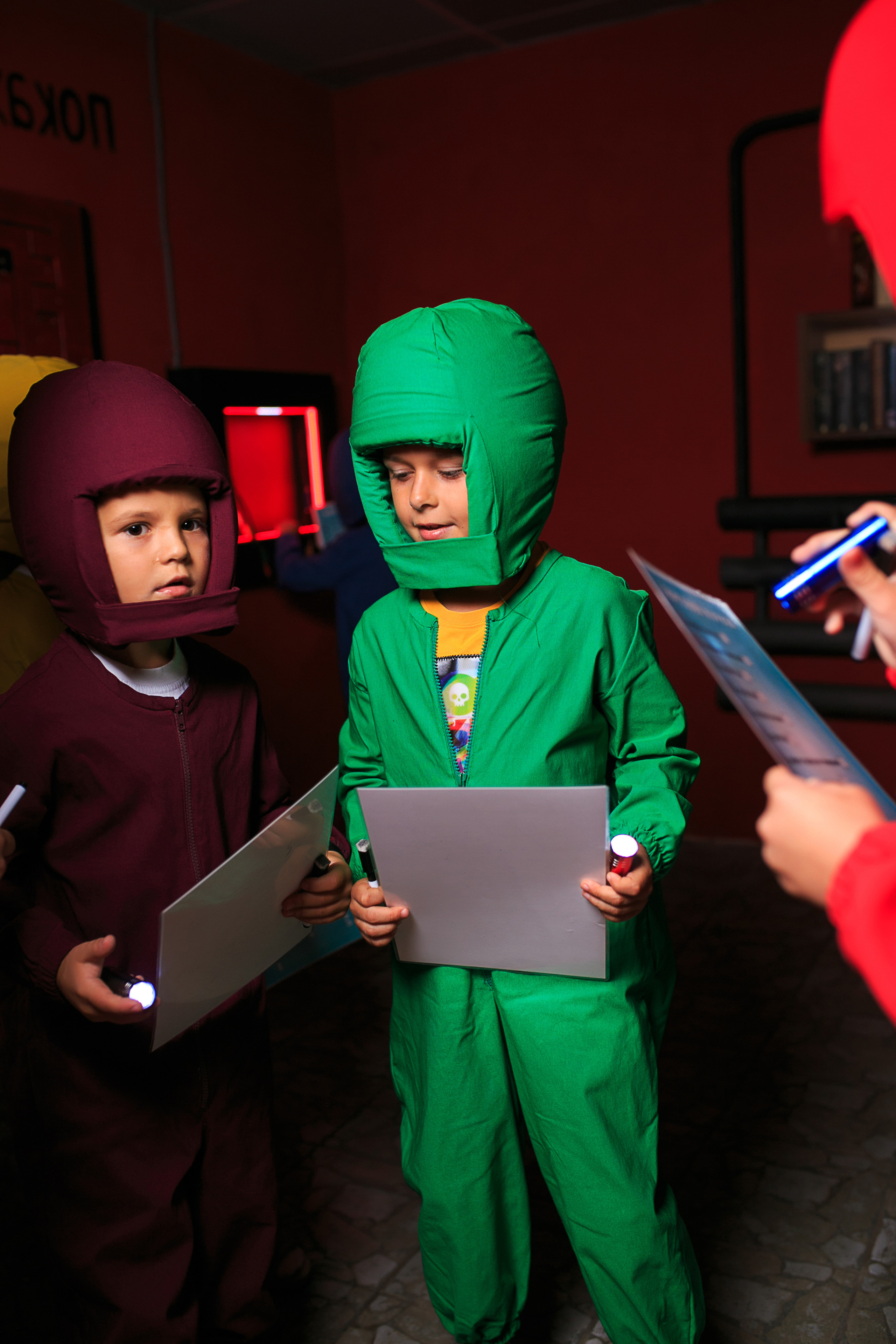 Among Us. Репортажний фотогаф у Дніпрі Ярослав Пархоменко