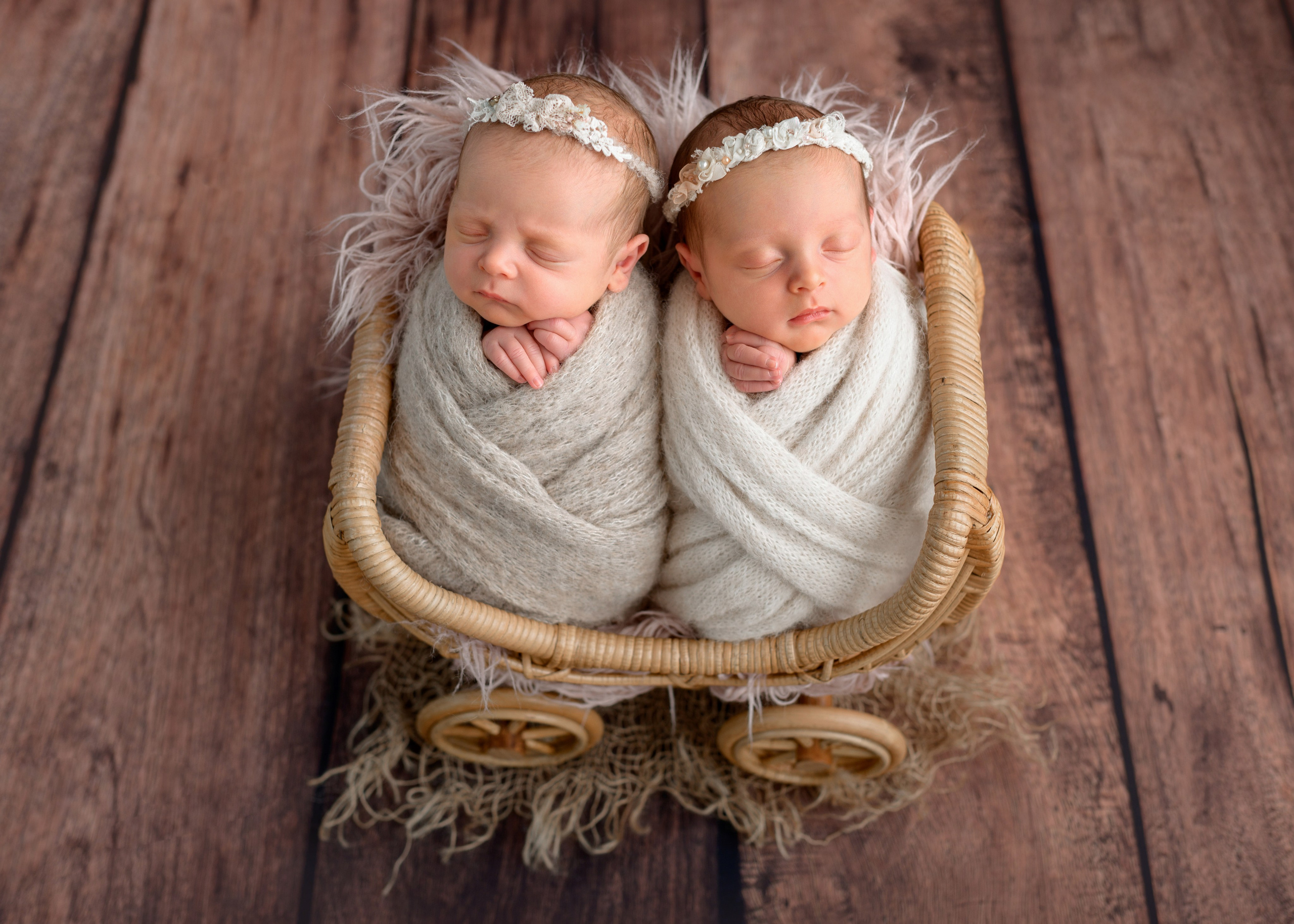 Klassische Neugeborenenfotografie. Neugeborenen, Babyfotografie Nürtingen Yuliia Kikhaieva