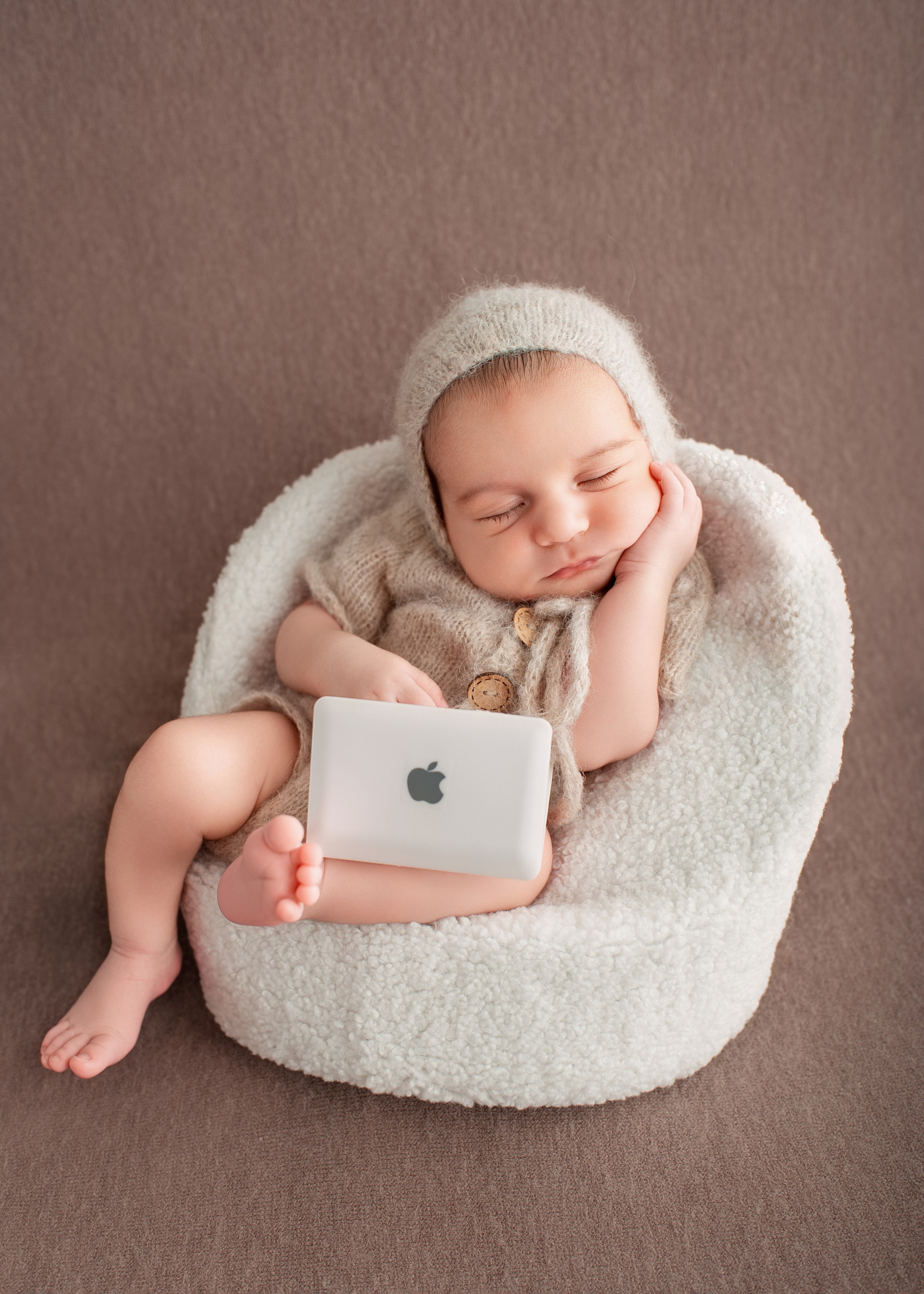 Klassische Neugeborenenfotografie. Neugeborenen, Babyfotografie Nürtingen Yuliia Kikhaieva