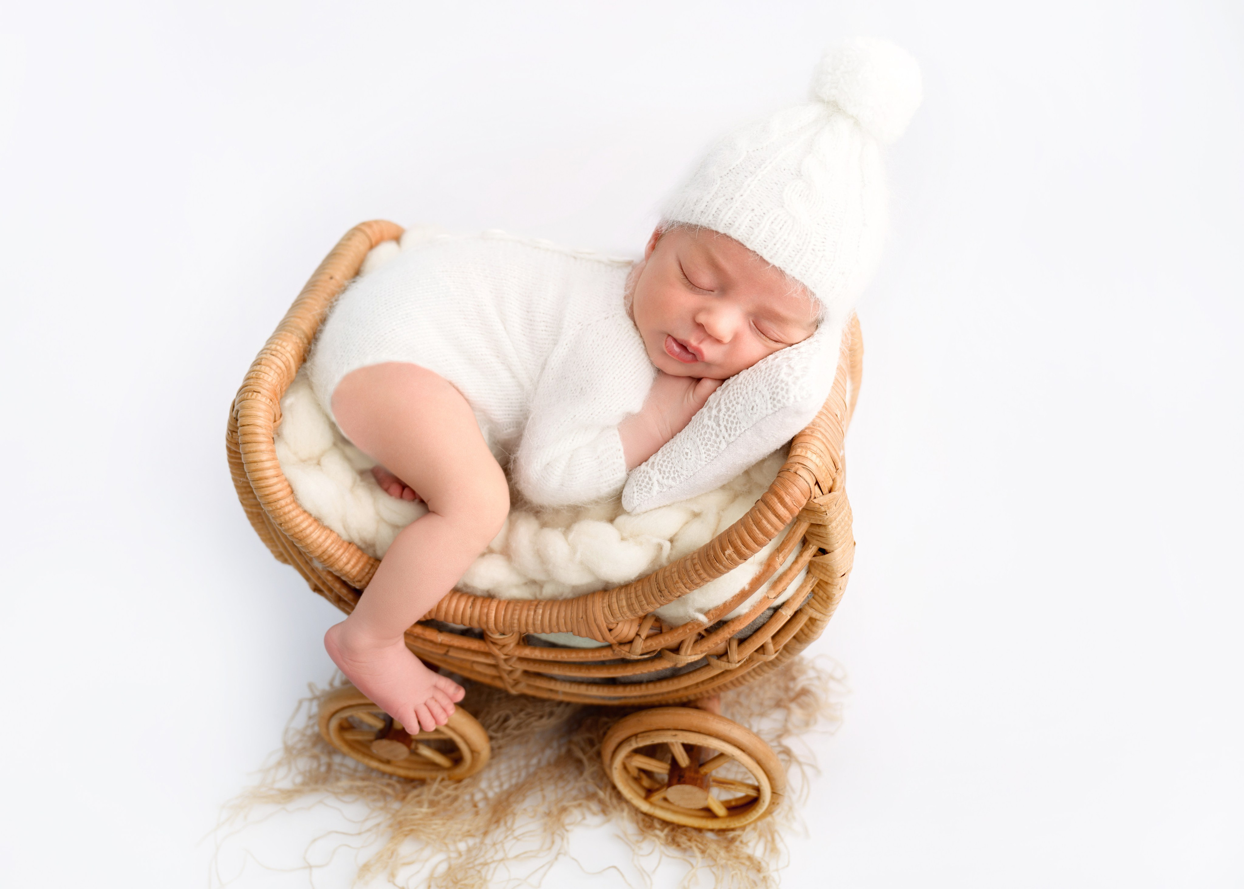 Klassische Neugeborenenfotografie. Neugeborenen, Babyfotografie Nürtingen Yuliia Kikhaieva