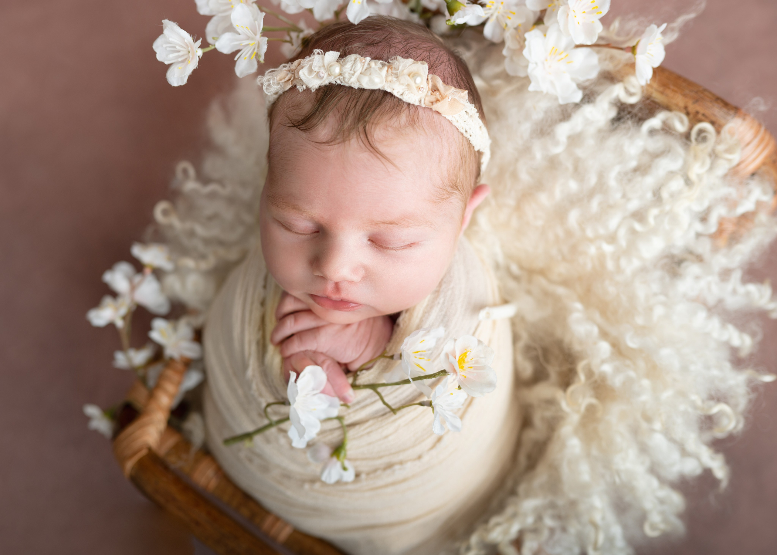 Neugeborenen. Neugeborenen, Babyfotografie Nürtingen Yuliia Kikhaieva