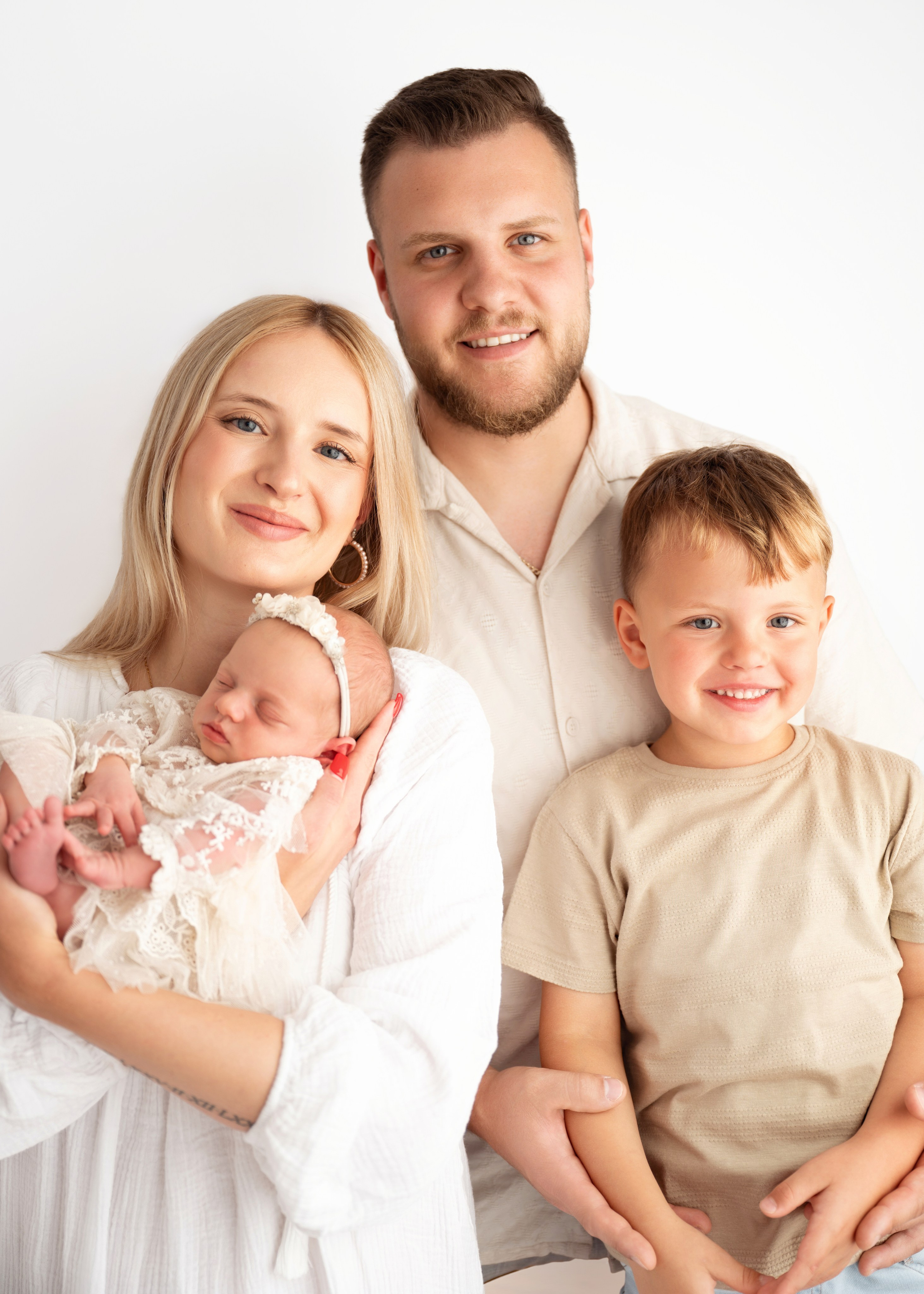 Klassische Neugeborenenfotografie. Neugeborenen, Babyfotografie Nürtingen Yuliia Kikhaieva