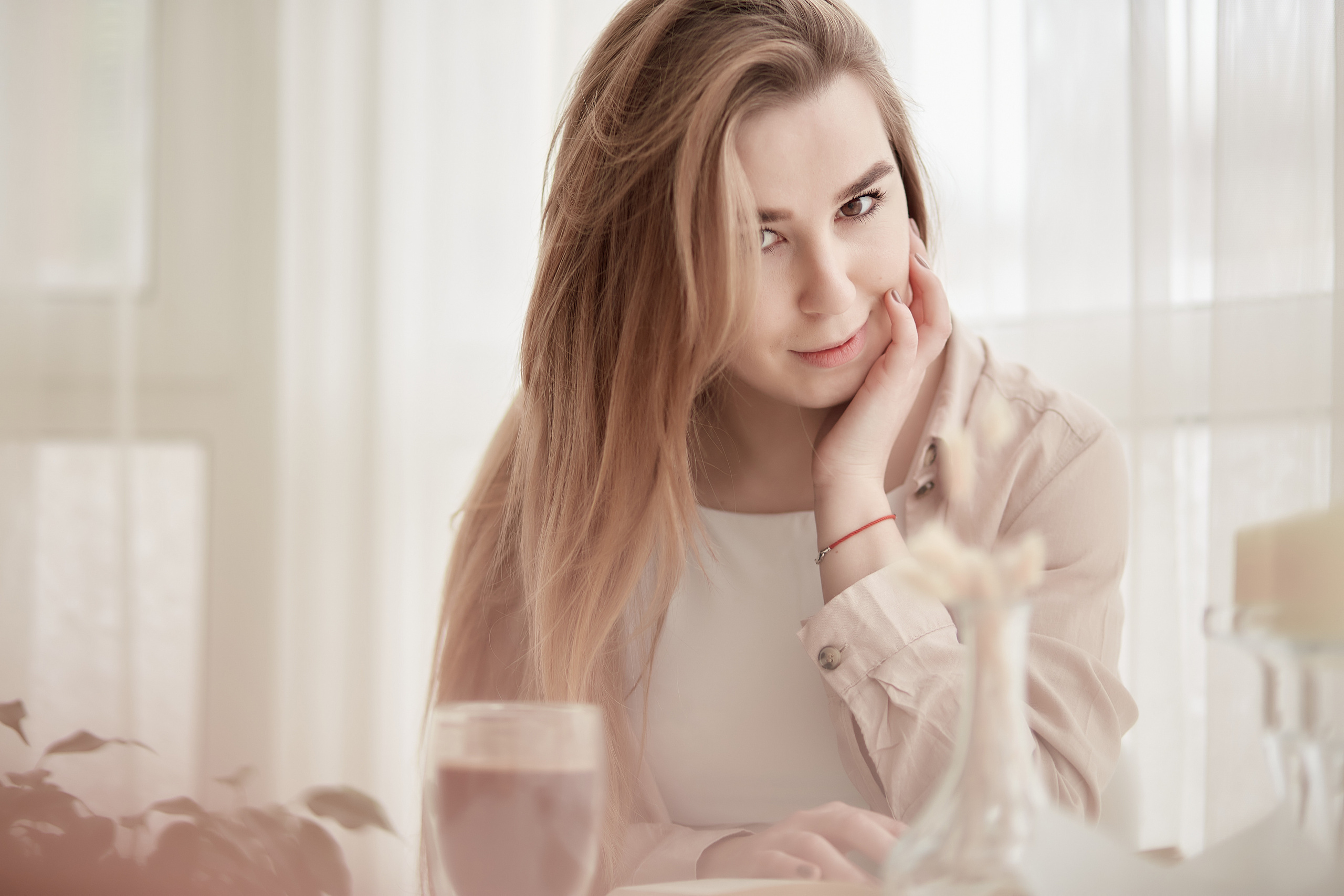 портретна фотосесія, фотосесія для Instagram, контент зйомка, фото для бізнесу, подарунковий сертифікат, будуарна фотосесія, фото для бізнесу