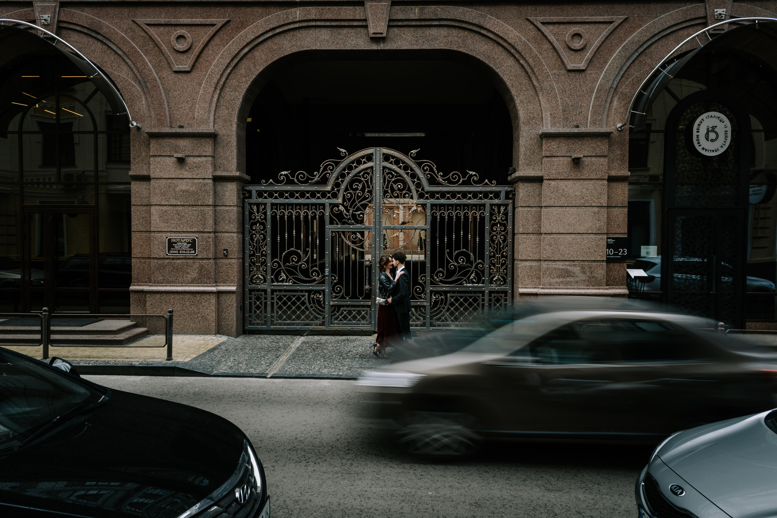 Фотосессия влюбленной пары в городе. Wedding Photographer in Florence, Pisa & Tuscany | Candid & Elegant Photography in Italy