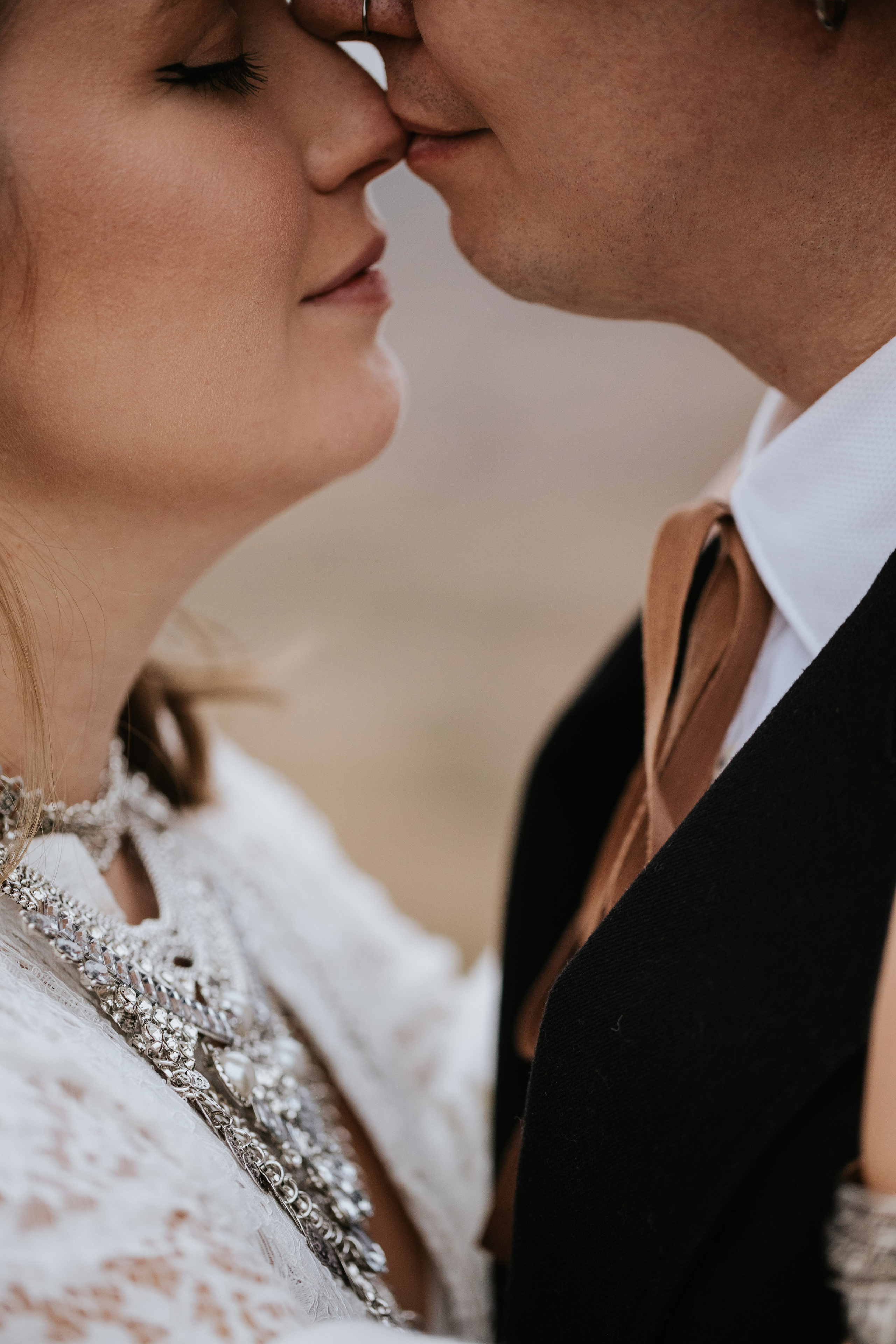 Roman & Anya. Fotografo di matrimoni a Firenze, Pisa e Toscana | Fotografia spontanea ed elegante in Italia