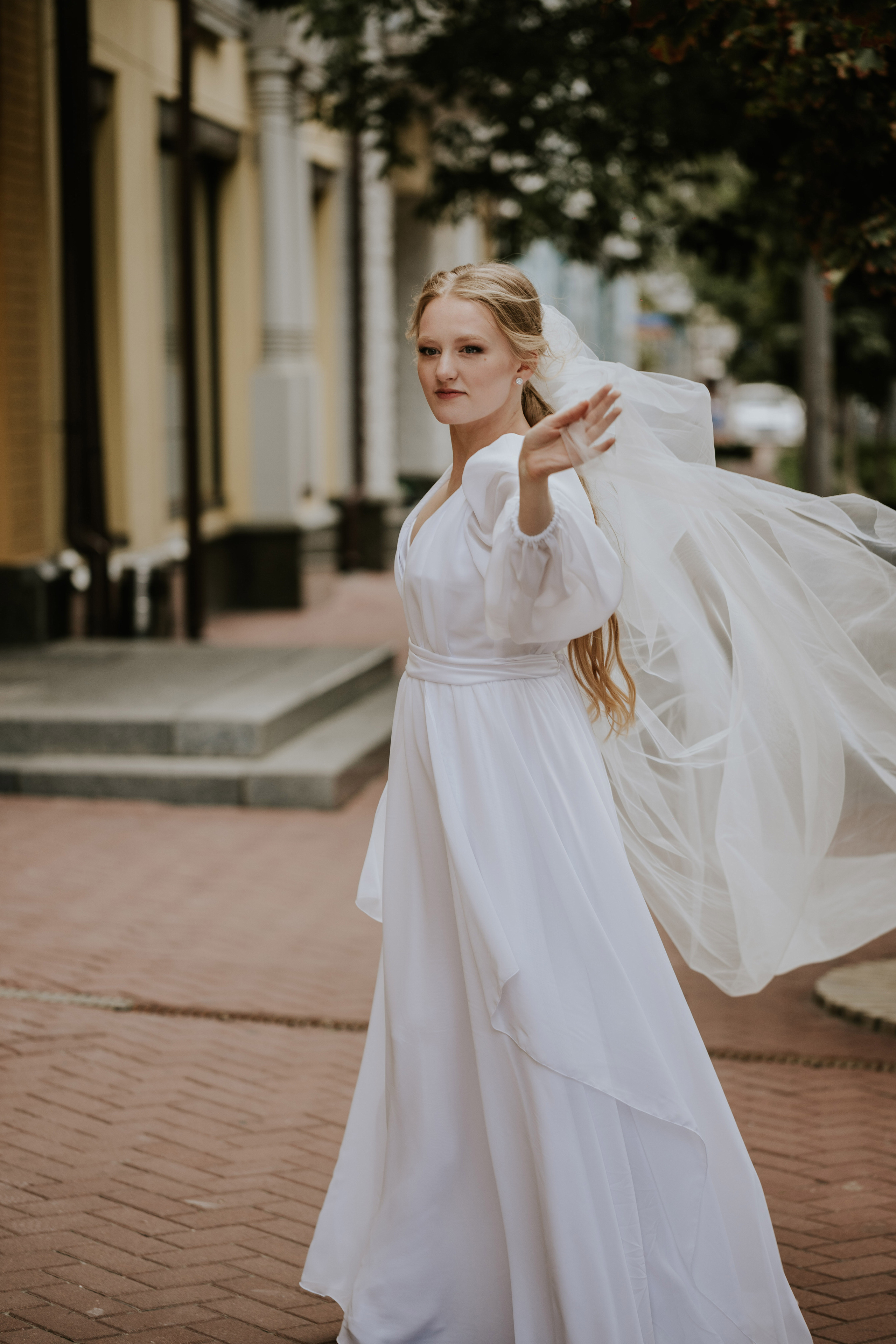 Artem & Anya. Wedding Photographer in Florence, Pisa & Tuscany | Candid & Elegant Photography in Italy