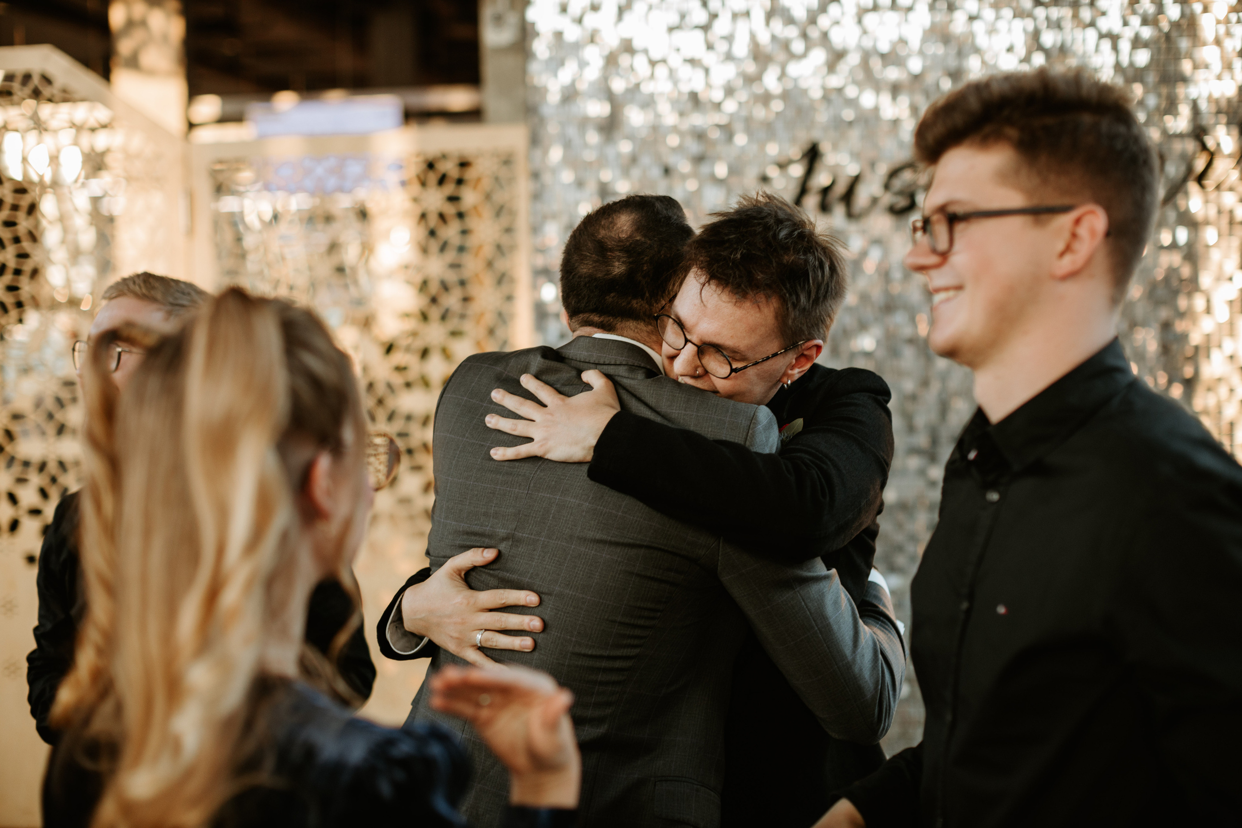 Roman & Anya. Fotografo di matrimoni a Firenze, Pisa e Toscana | Fotografia spontanea ed elegante in Italia