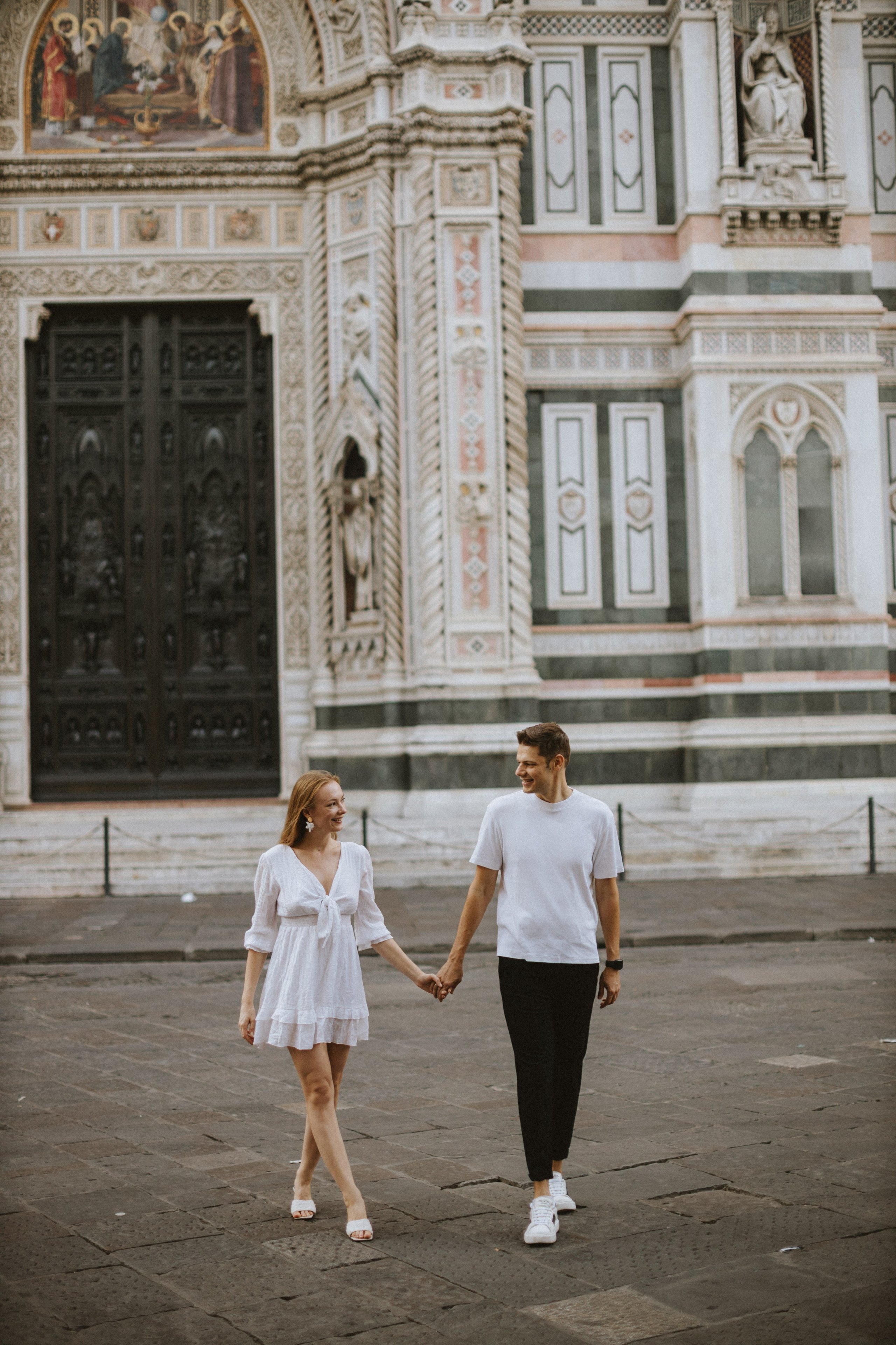 Tuscany & Florence Couples Photographer | Romantic Photoshoots | Kutsan Photography. Wedding Photographer in Florence, Pisa & Tuscany | Candid & Elegant Photography in Italy