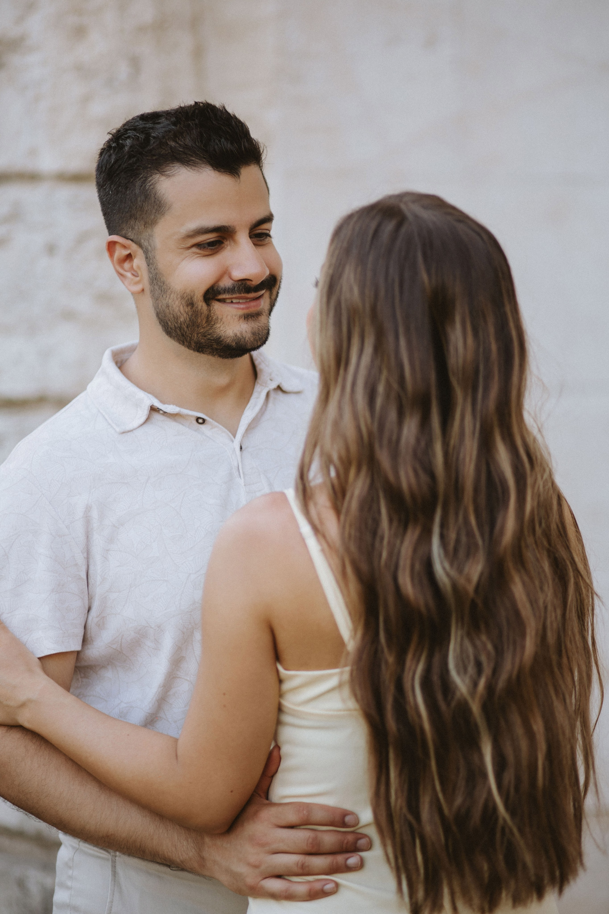 Couple Photoshoot in Florence at Sunrise | Romantic Engagement & Wedding Photography. Wedding Photographer in Florence, Pisa & Tuscany | Candid & Elegant Photography in Italy