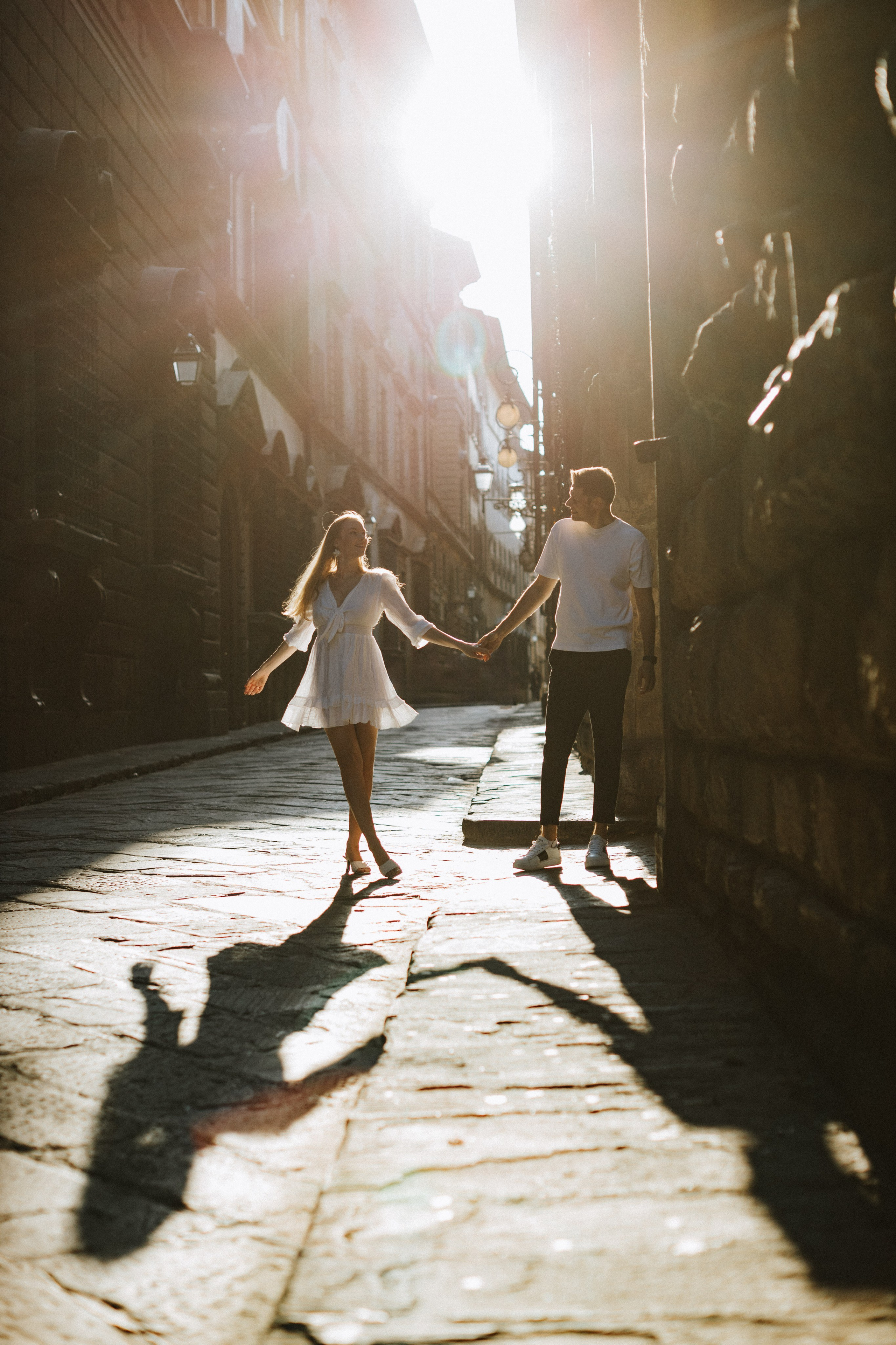 Tuscany & Florence Couples Photographer | Romantic Photoshoots | Kutsan Photography. Wedding Photographer in Florence, Pisa & Tuscany | Candid & Elegant Photography in Italy